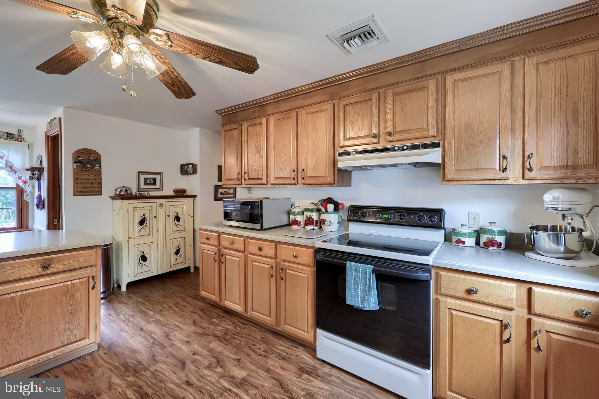 STURBRIDGE VILLAGE - Residential