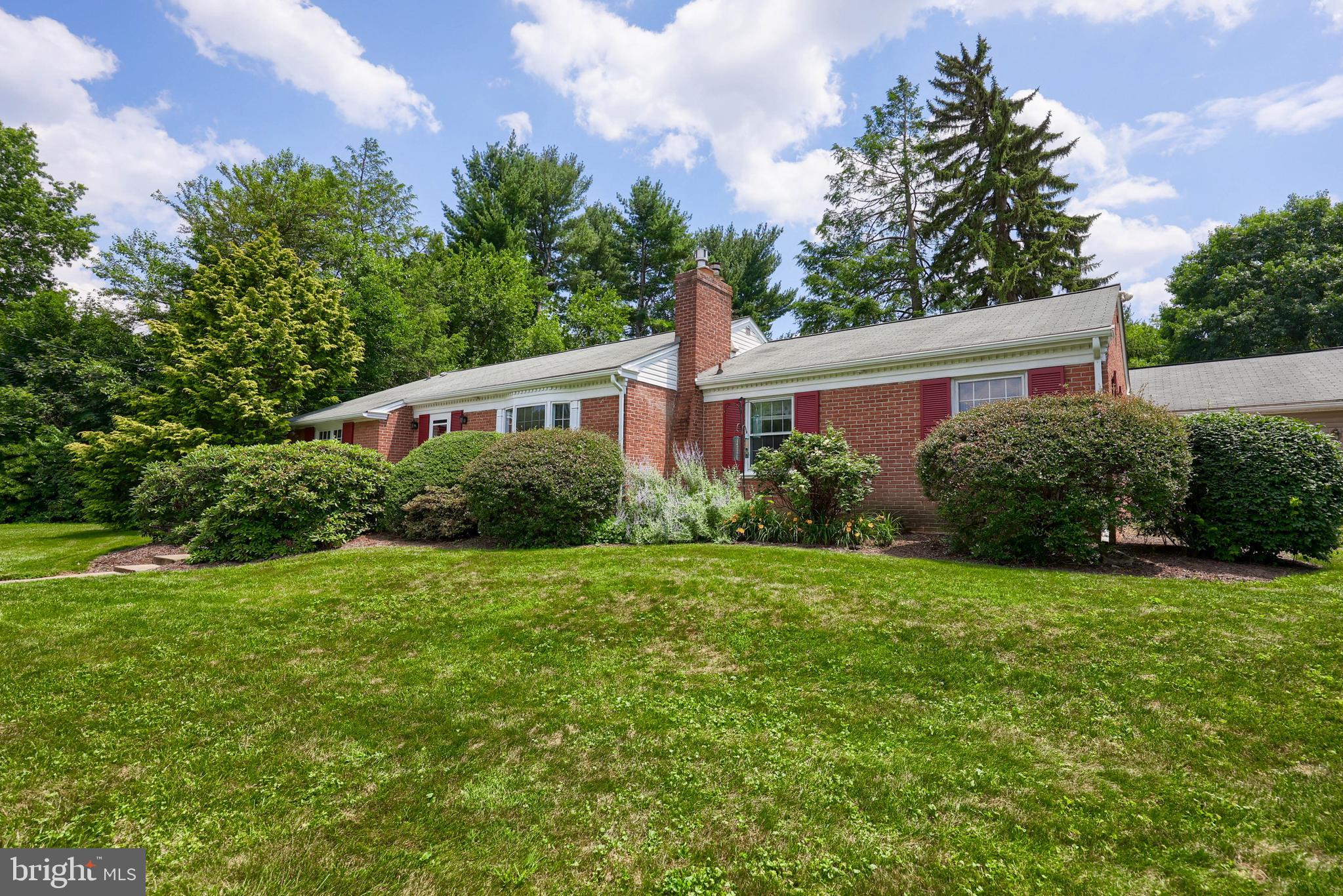 STURBRIDGE VILLAGE - Residential