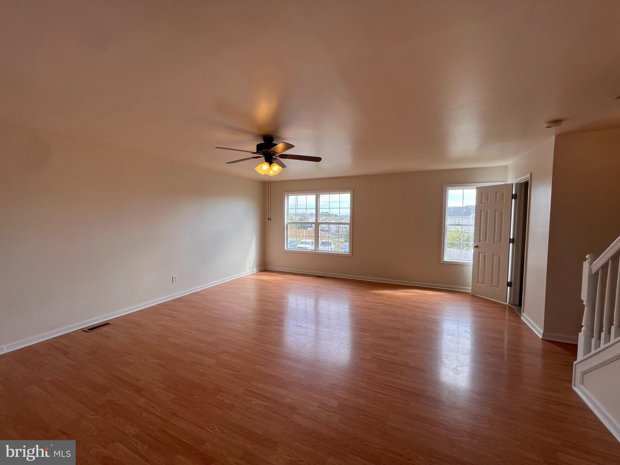 MILLS FARM - Residential Lease