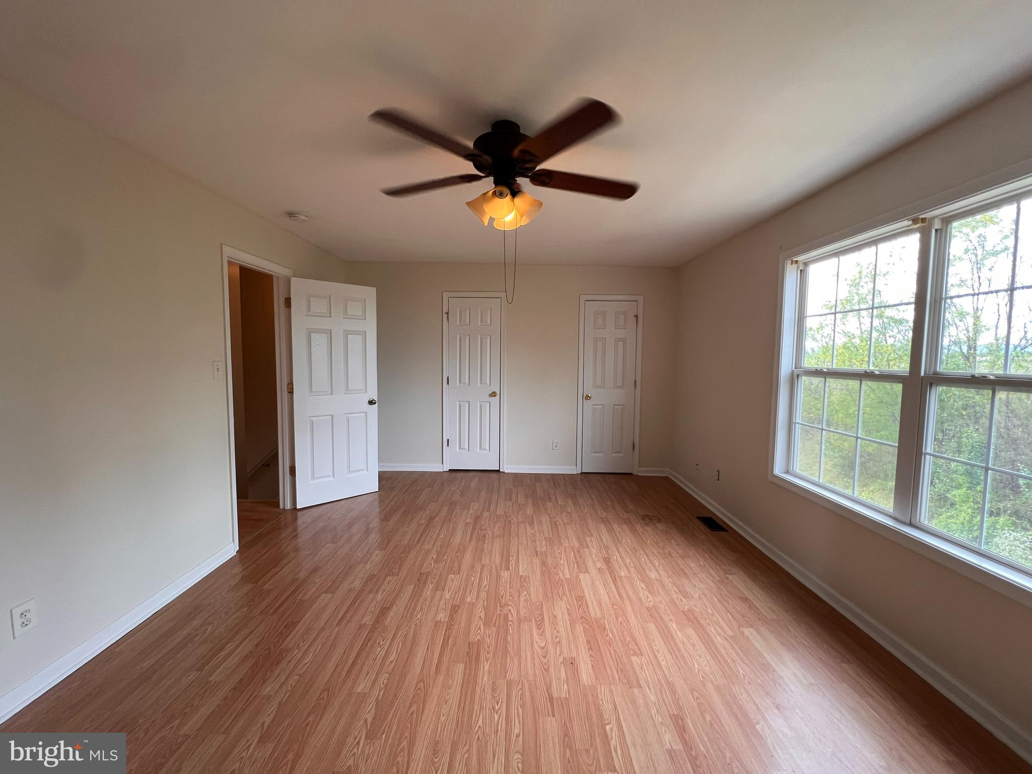 MILLS FARM - Residential Lease