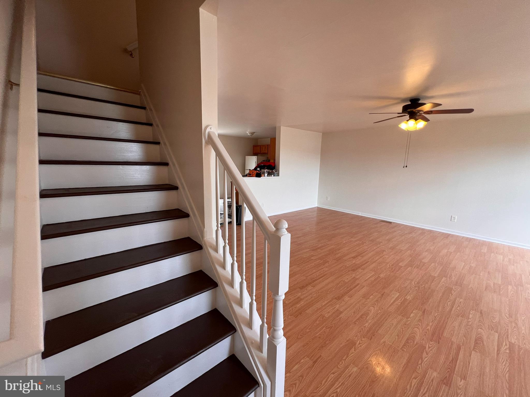 MILLS FARM - Residential Lease