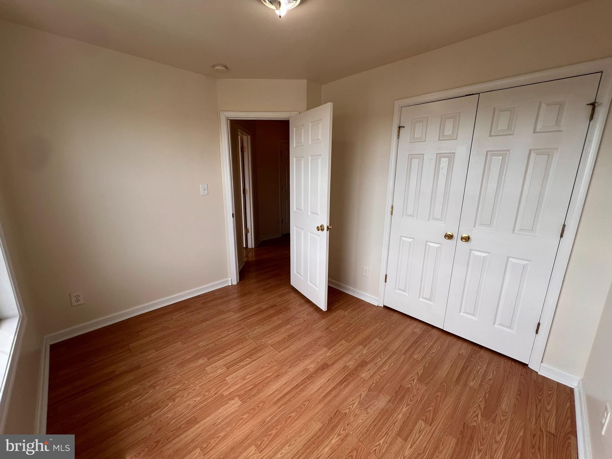 MILLS FARM - Residential Lease