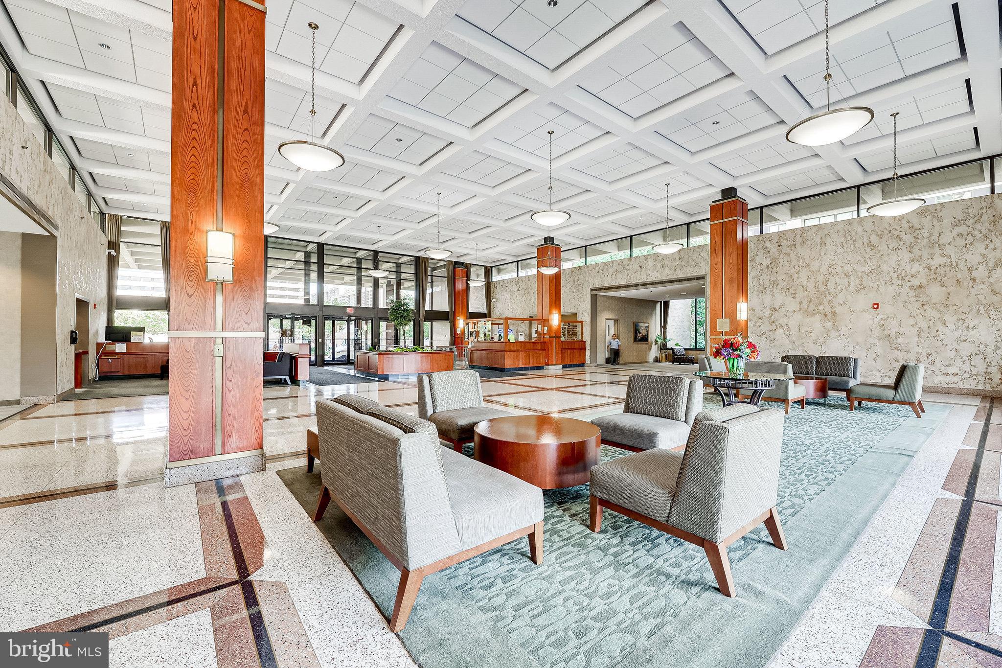 SKYLINE SQUARE CONDO - Residential