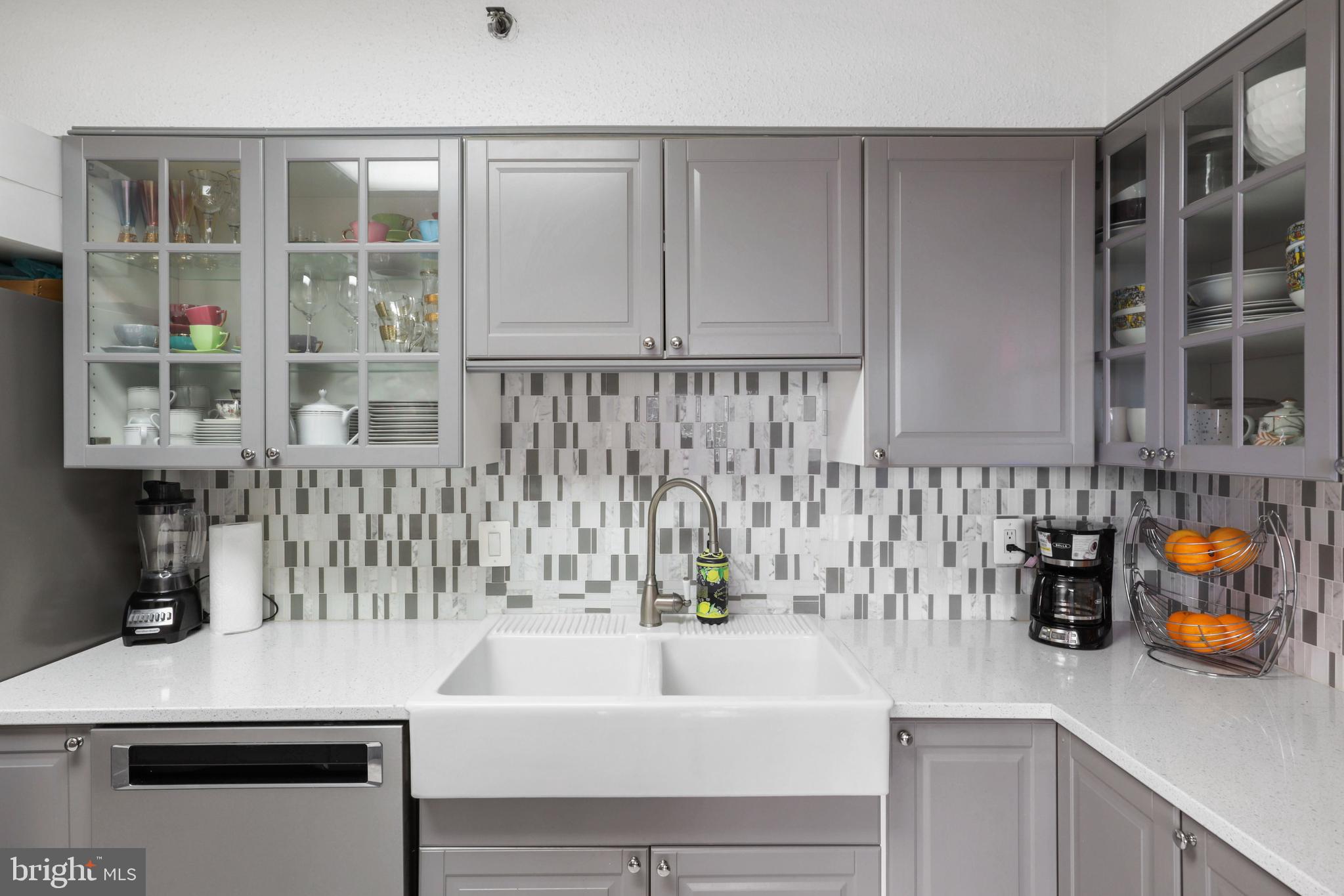 5505 SEMINARY ROAD 1306N