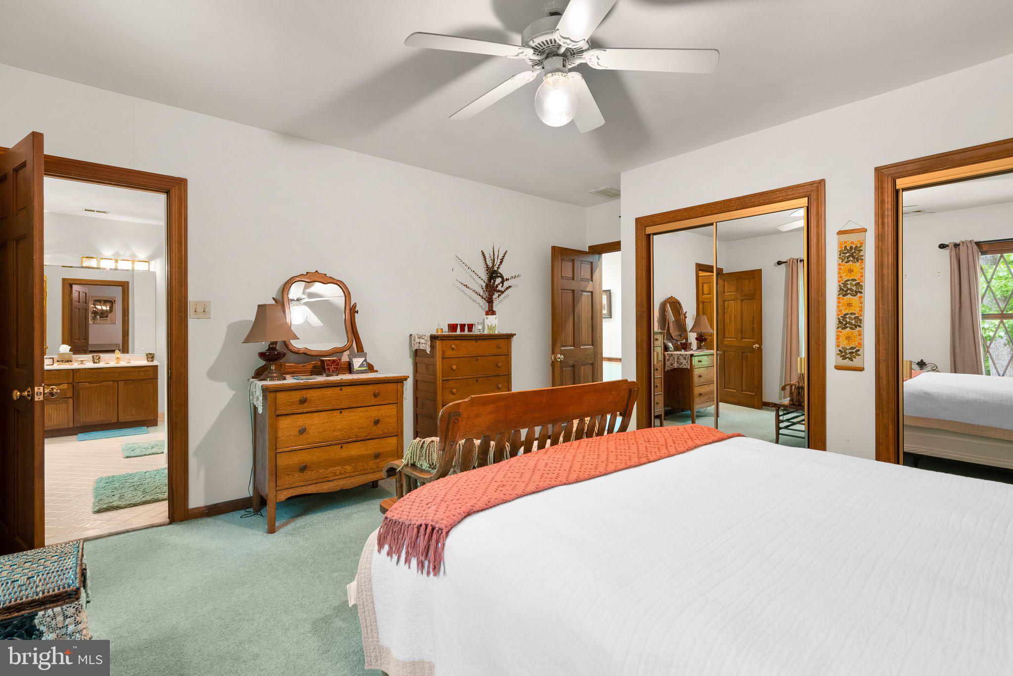 ASHTON OAKS - Residential