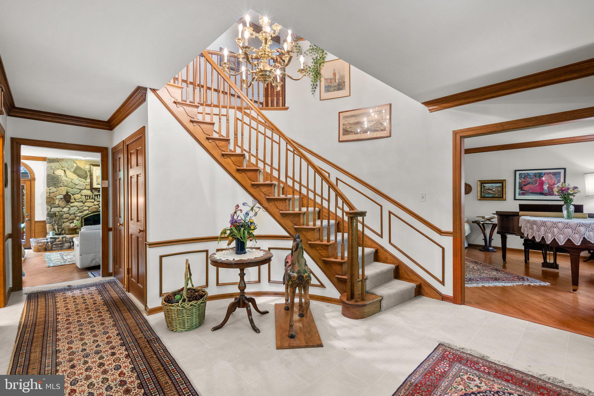 ASHTON OAKS - Residential