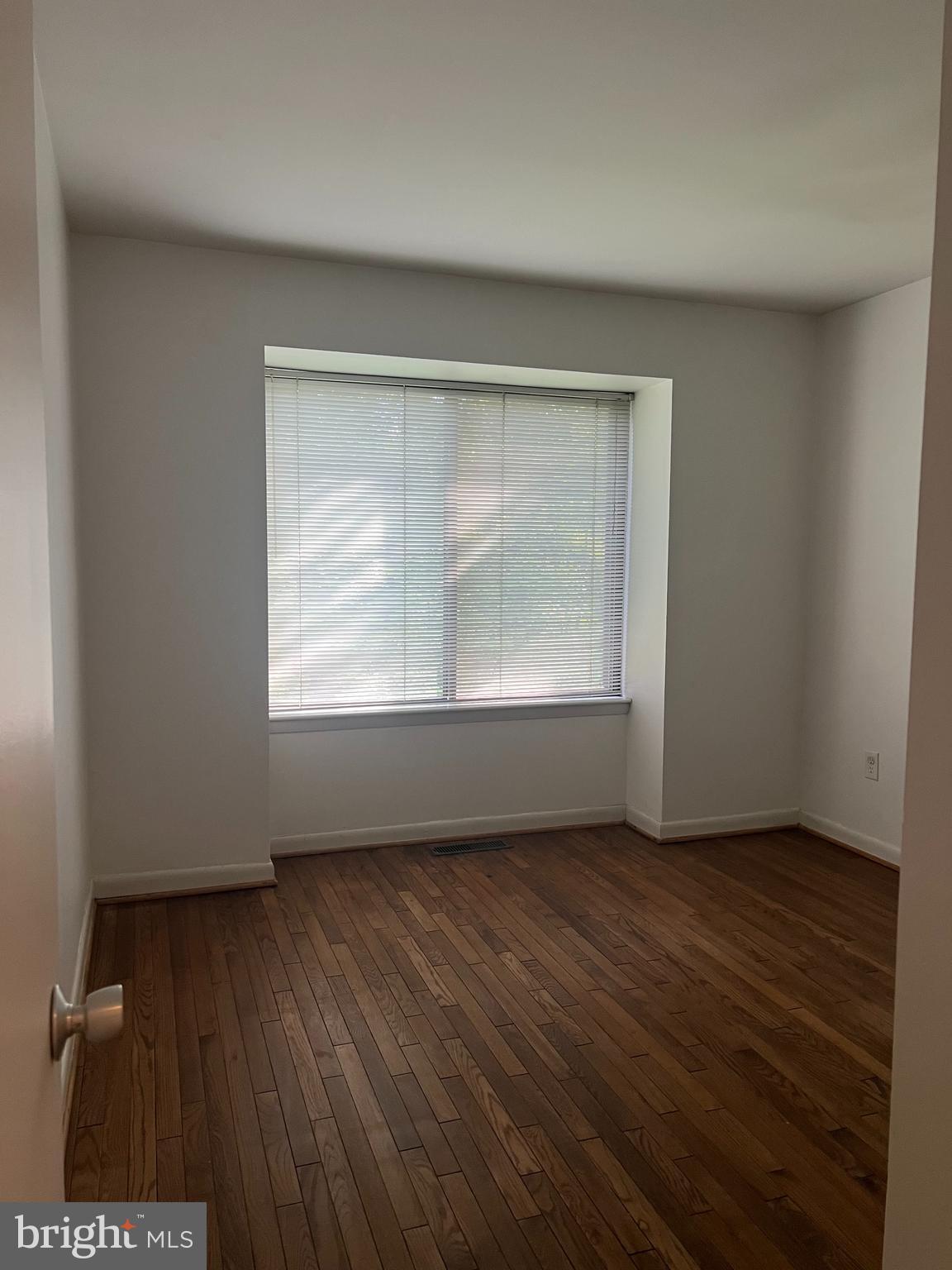 GOLF COURSE SQUARE - Residential Lease