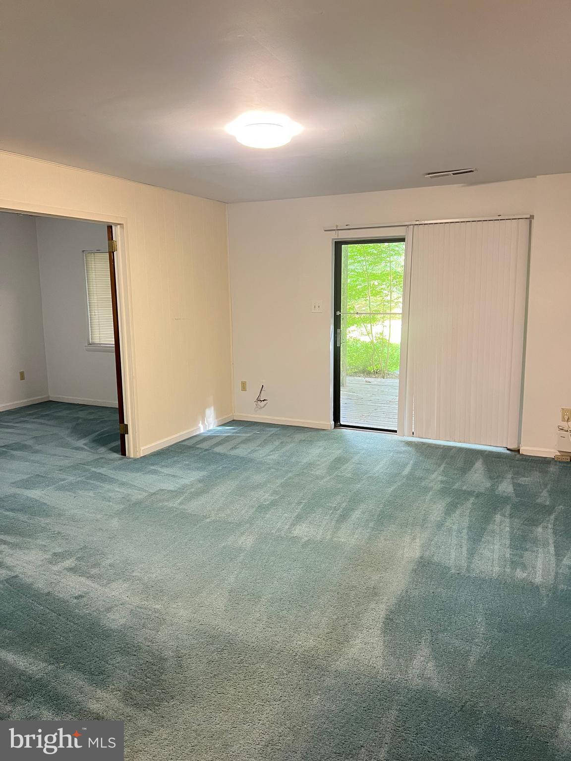 GOLF COURSE SQUARE - Residential Lease