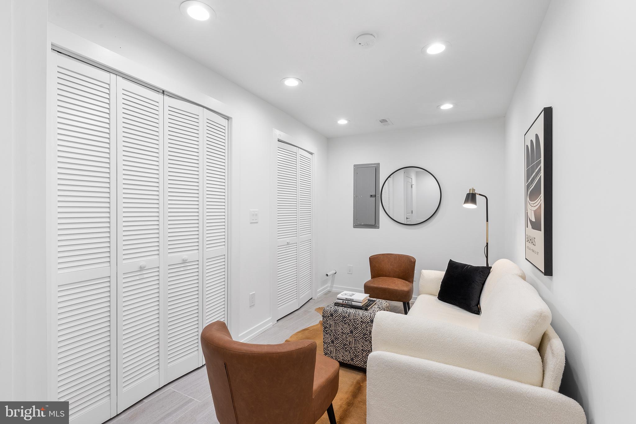 BELLA VISTA - Residential