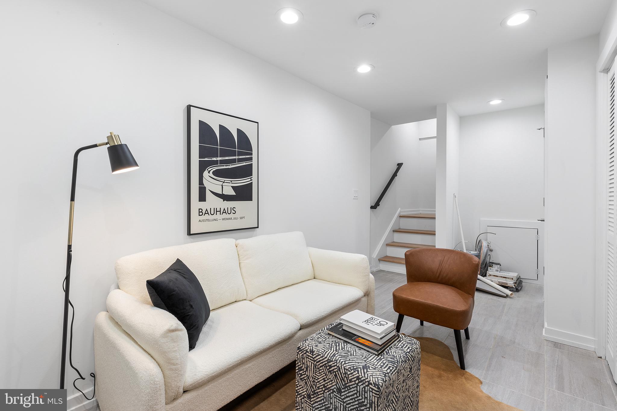 BELLA VISTA - Residential