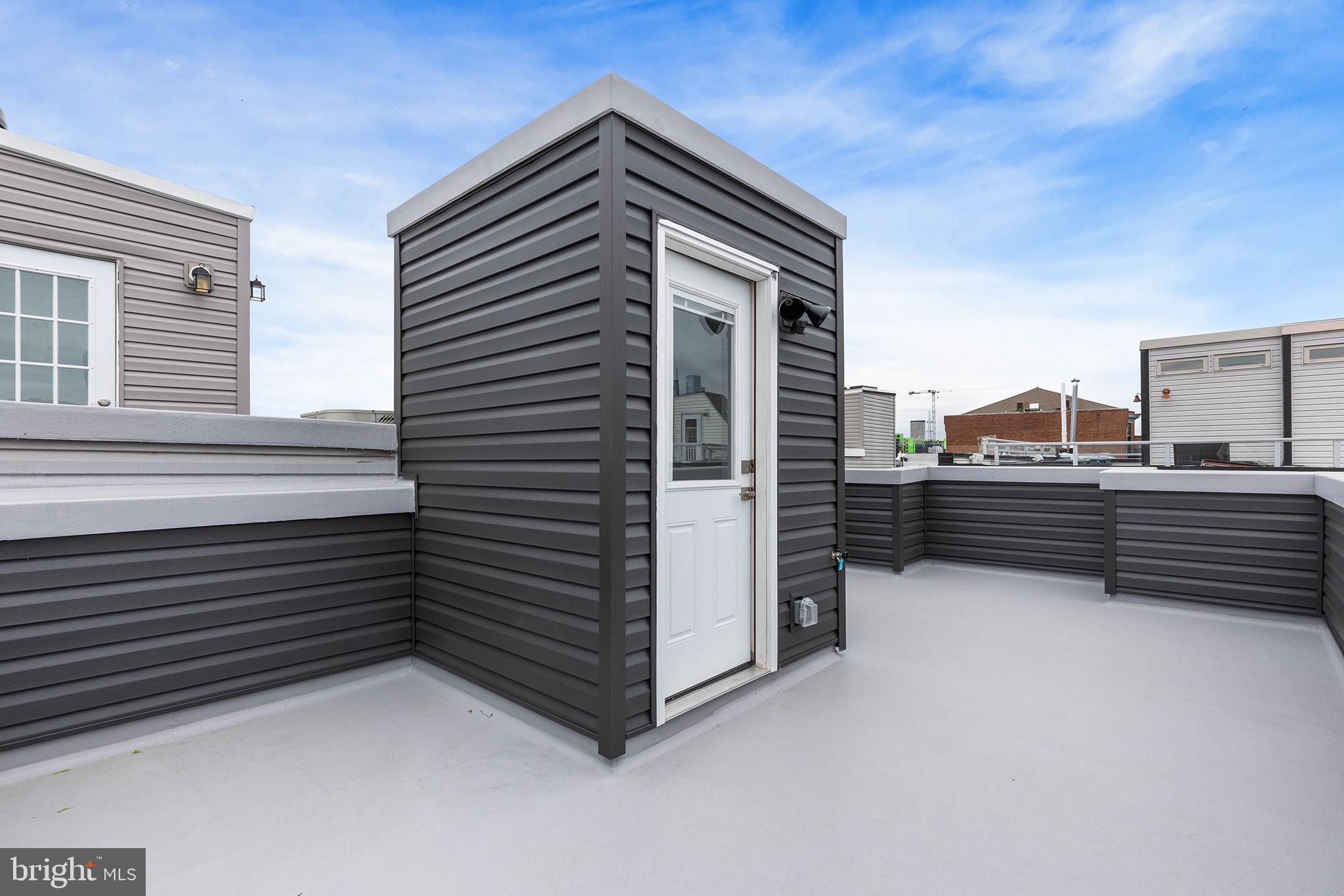 BELLA VISTA - Residential