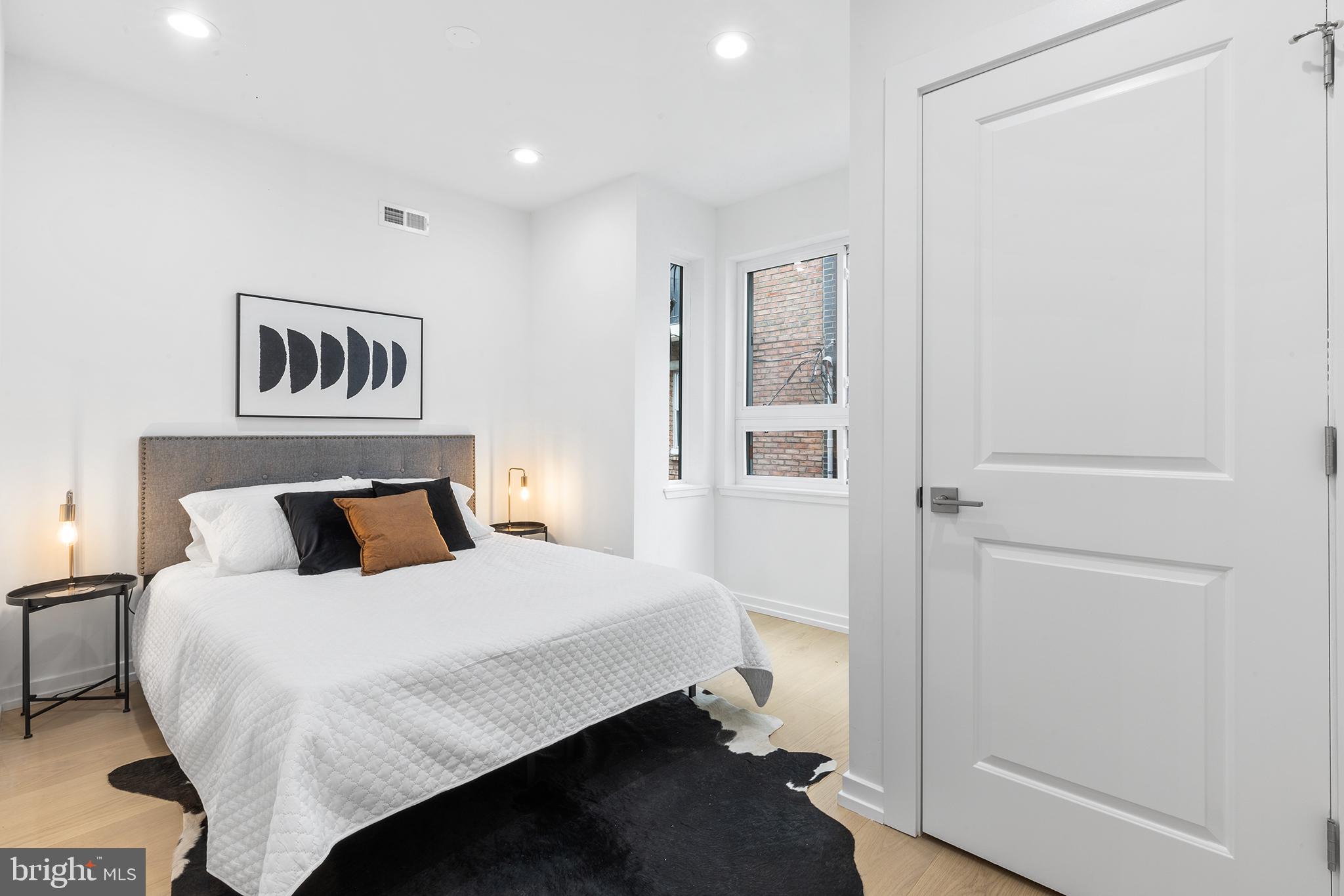 BELLA VISTA - Residential