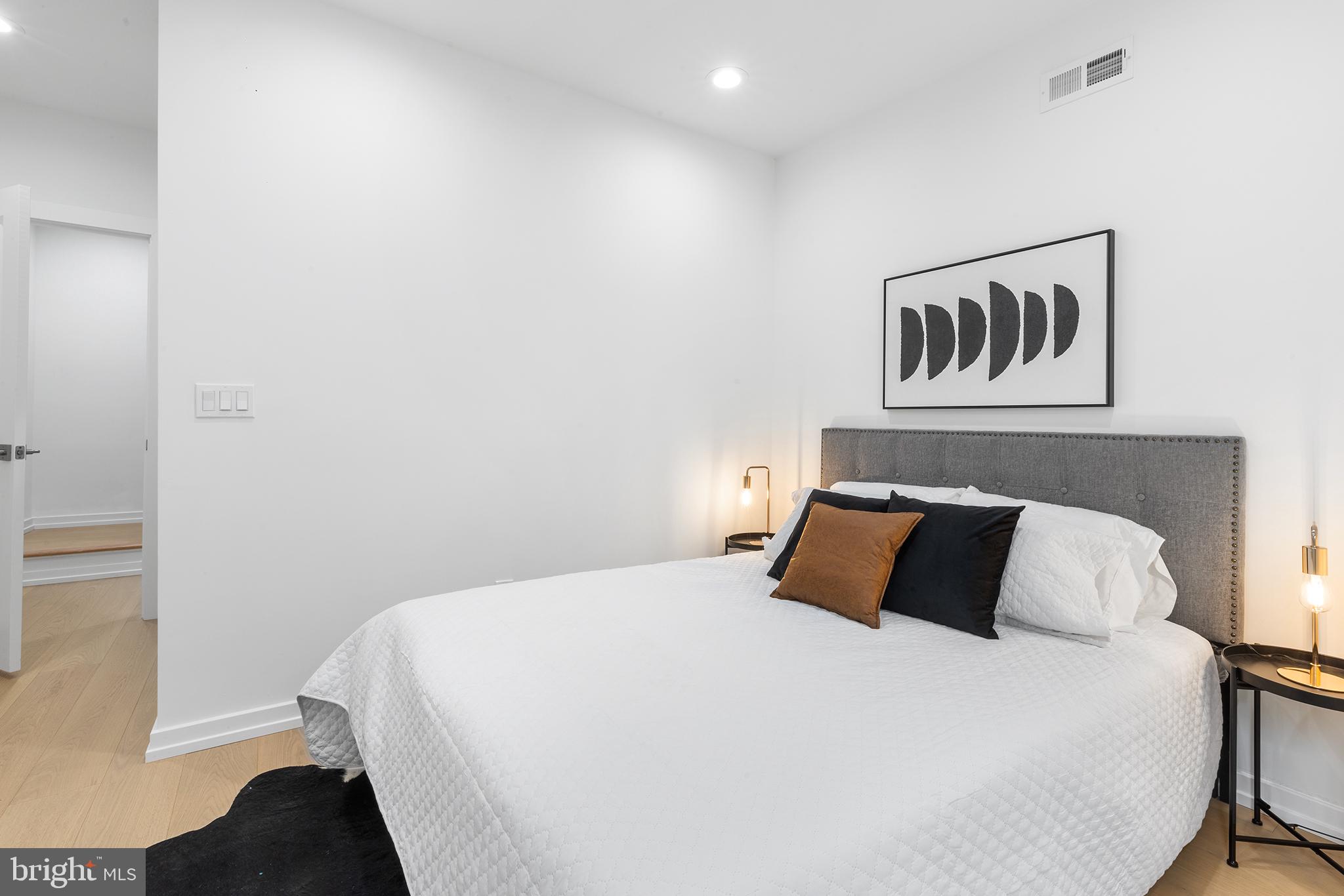 BELLA VISTA - Residential