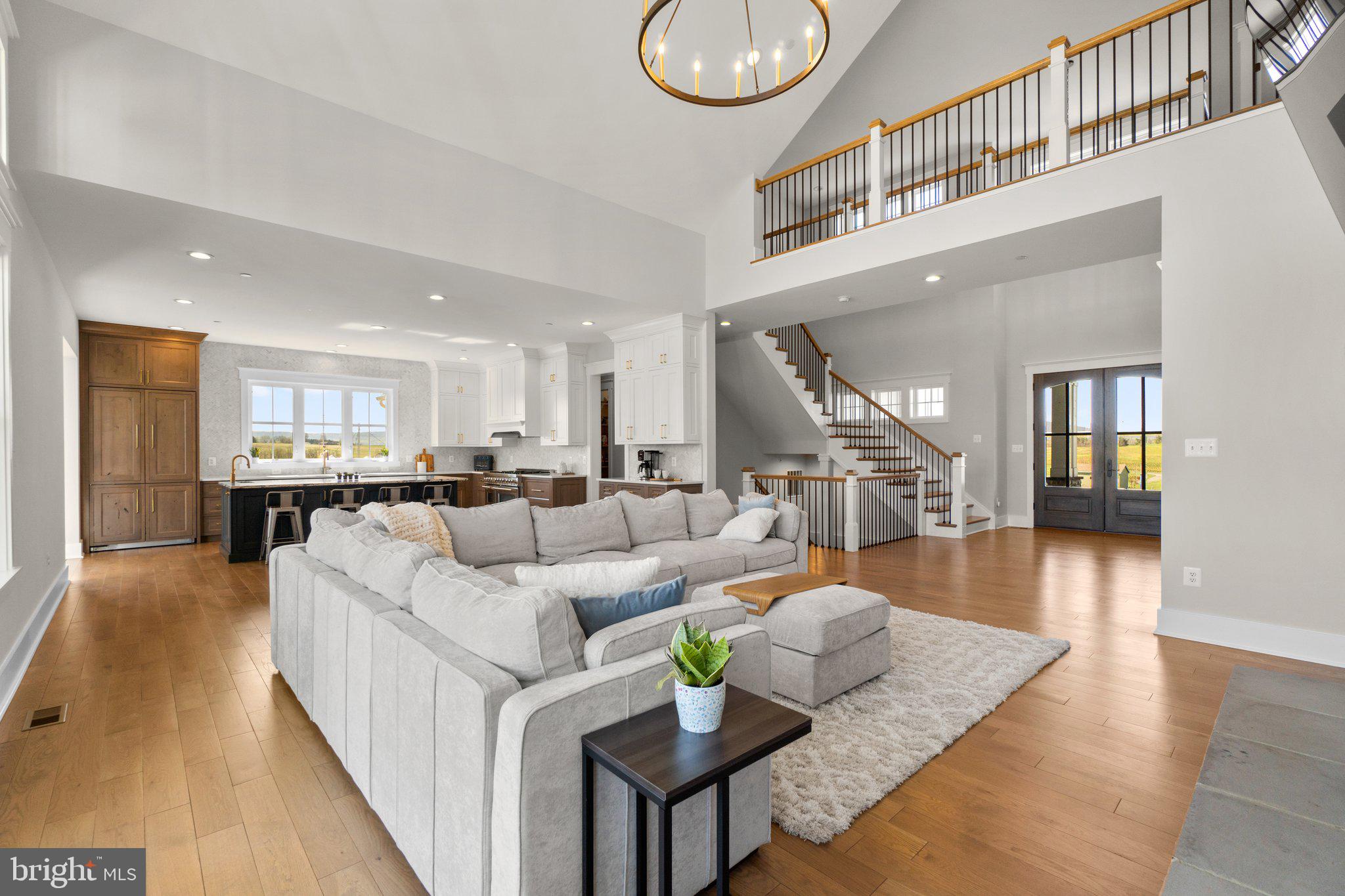 MIDDLETOWN - Residential