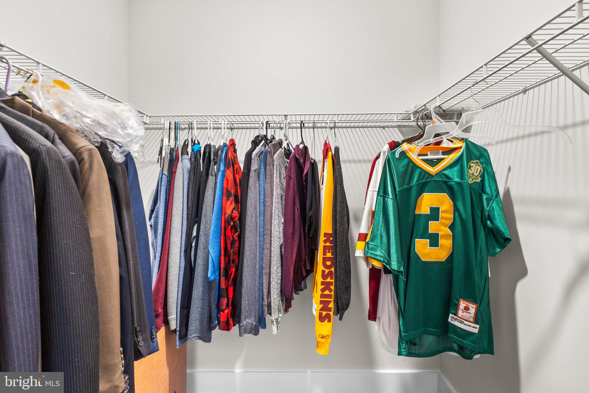 MIDDLETOWN - Residential