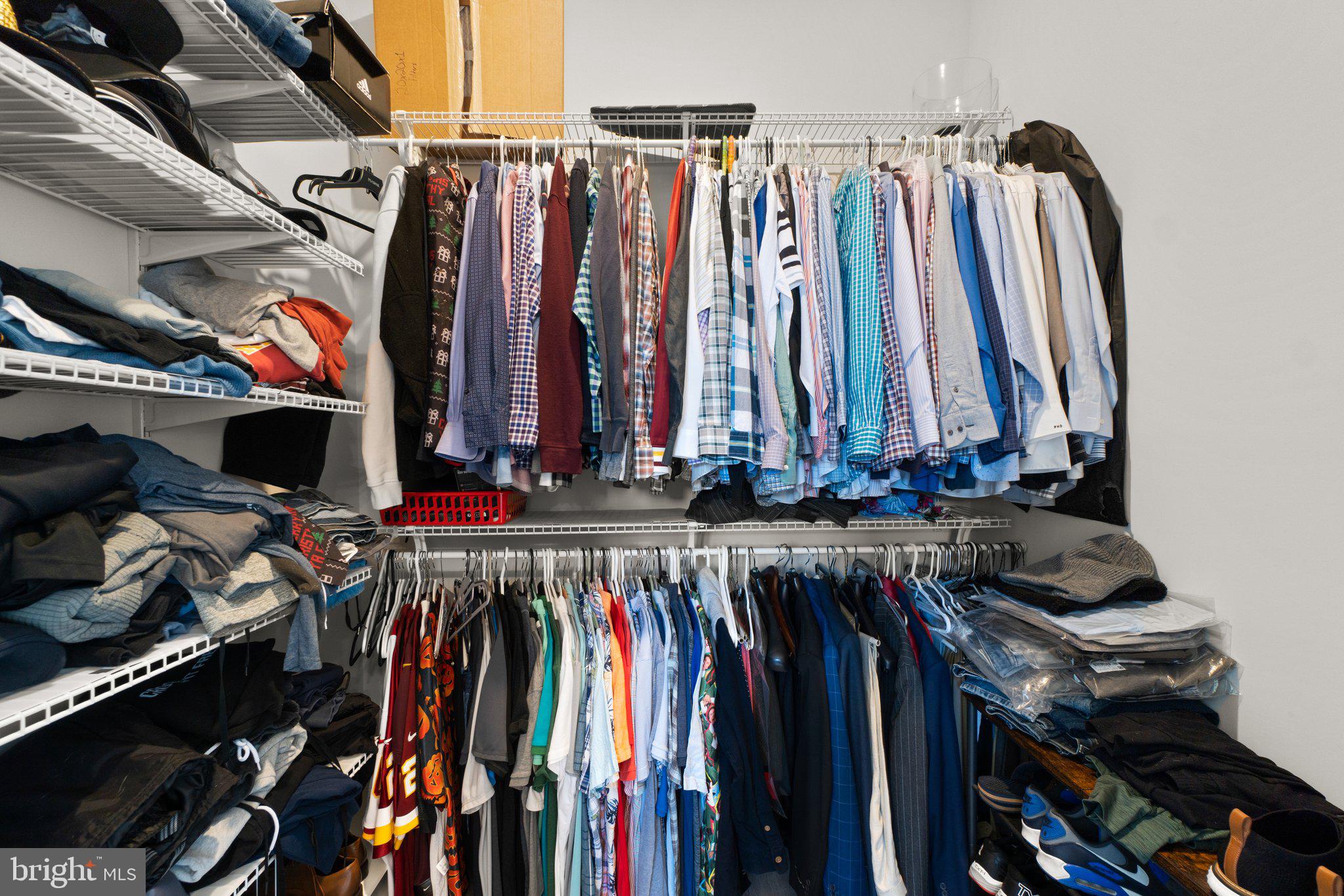 MIDDLETOWN - Residential