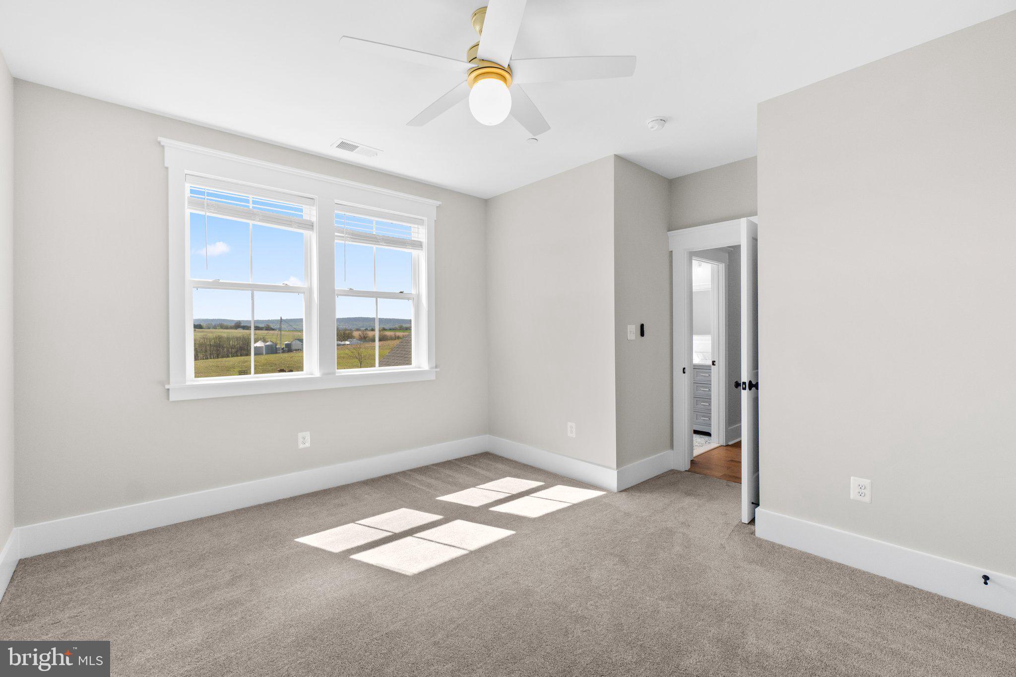 MIDDLETOWN - Residential