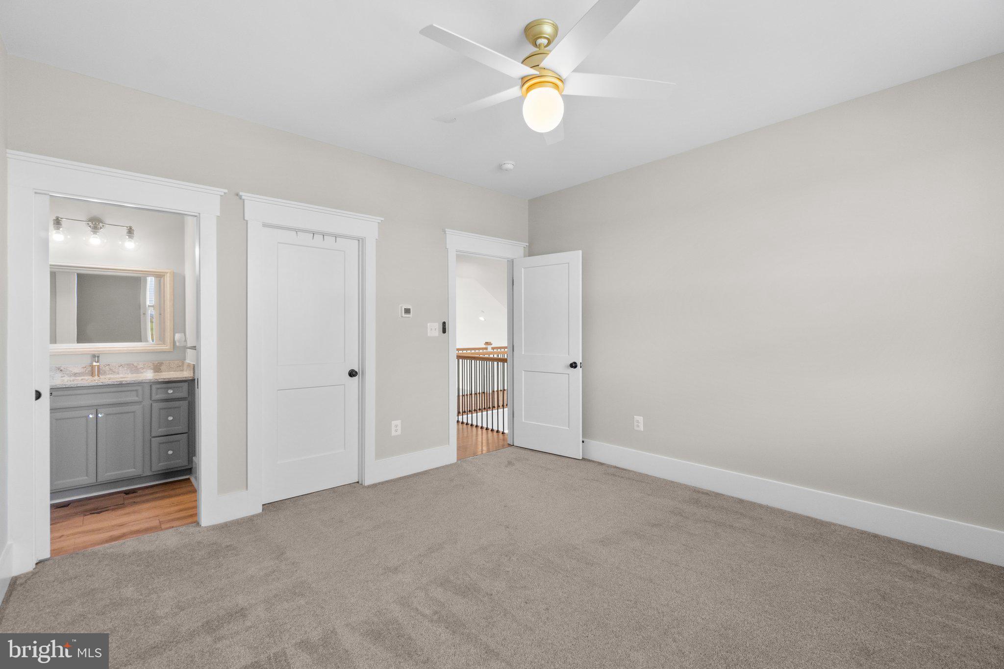 MIDDLETOWN - Residential