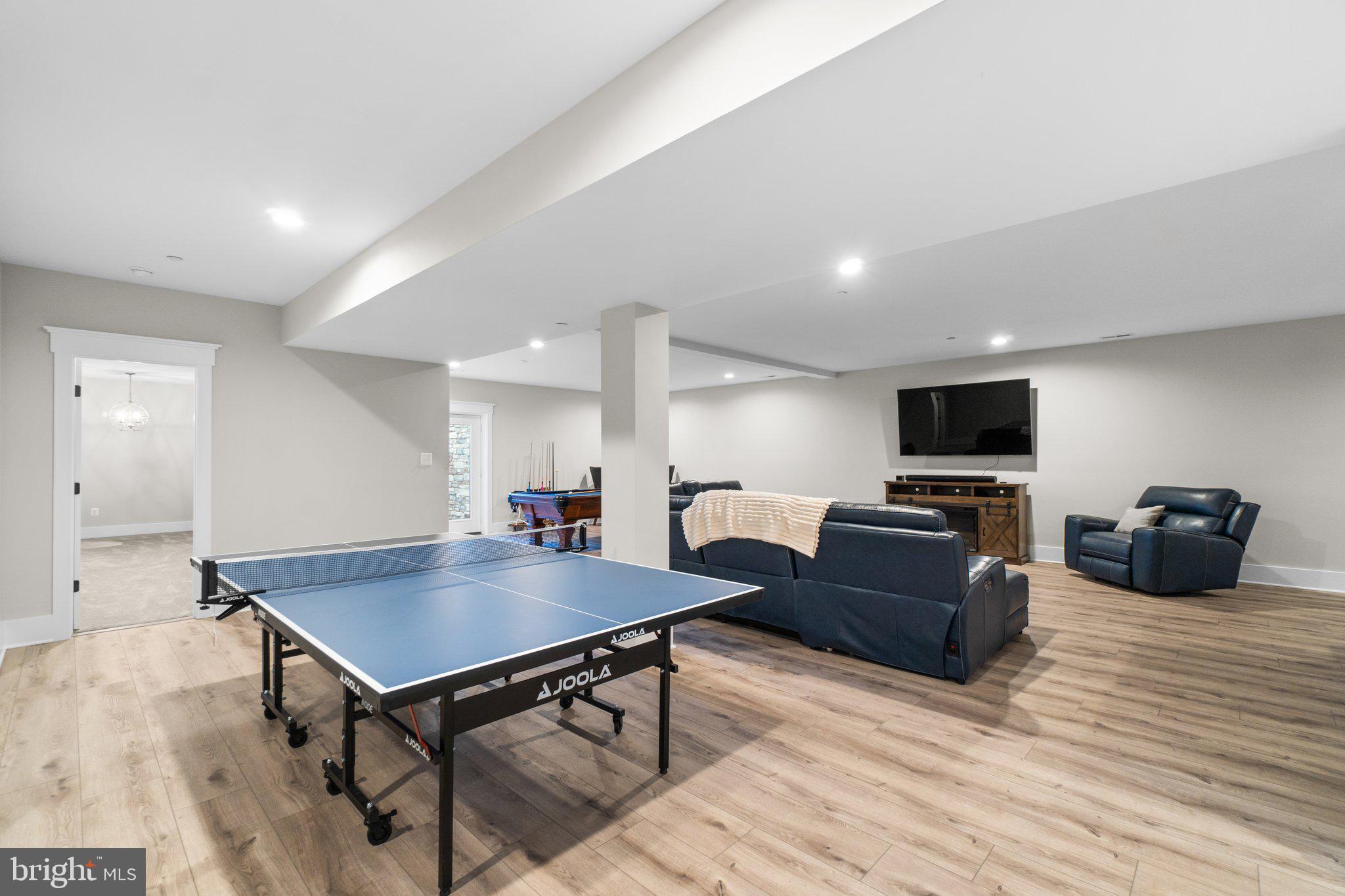 MIDDLETOWN - Residential