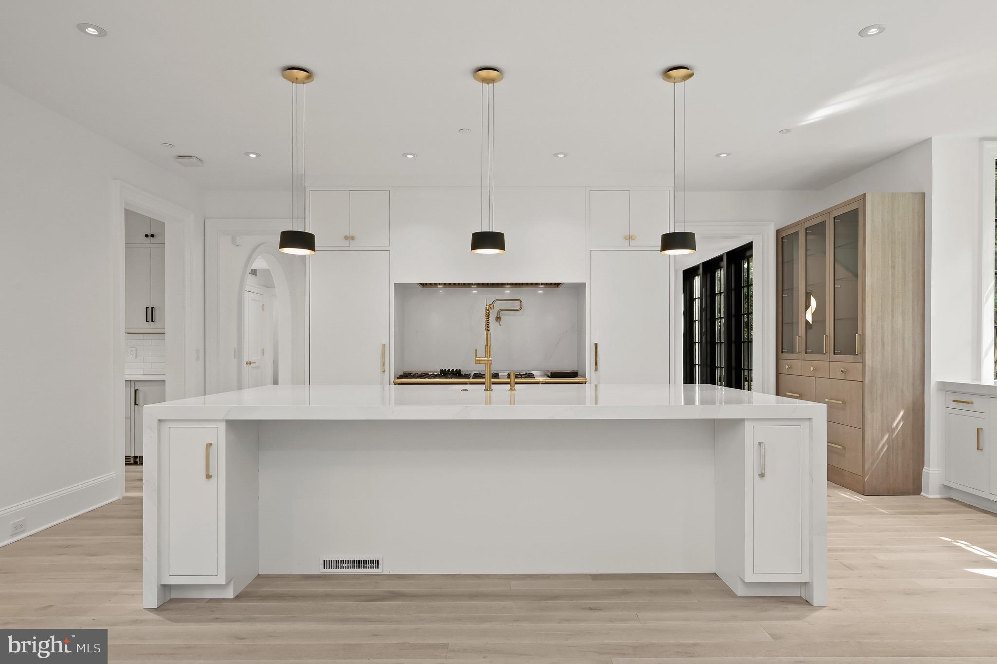 KENWOOD - Residential