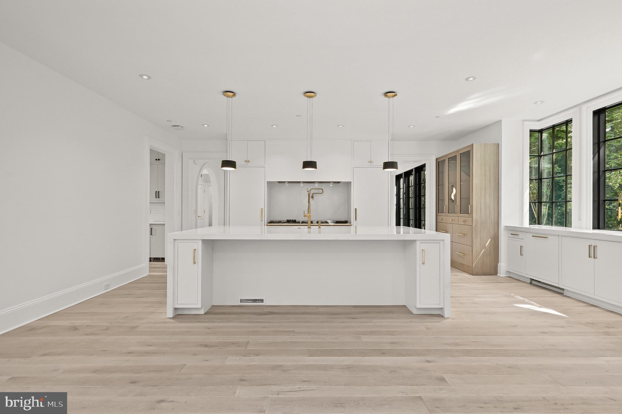 KENWOOD - Residential