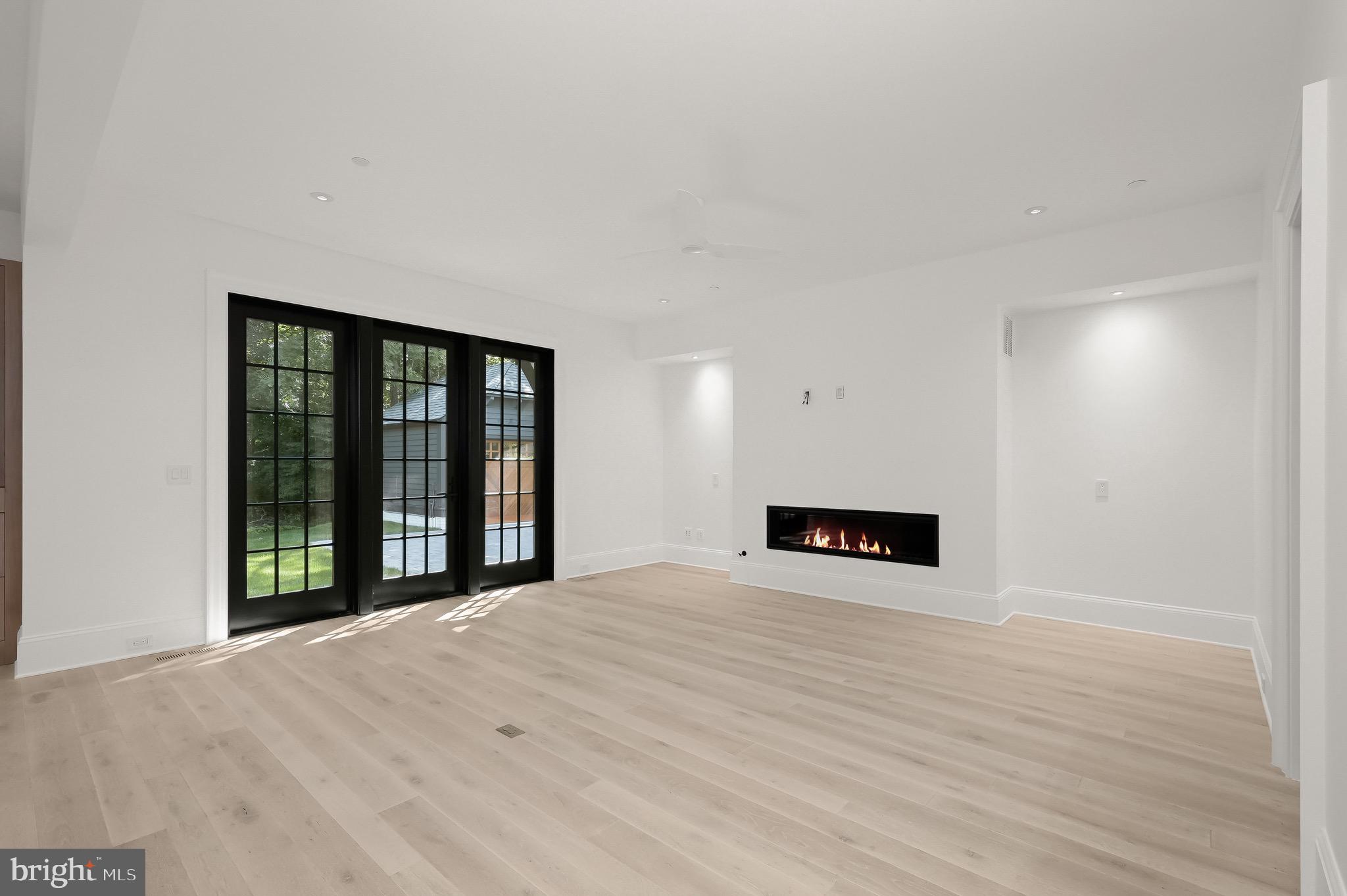 KENWOOD - Residential