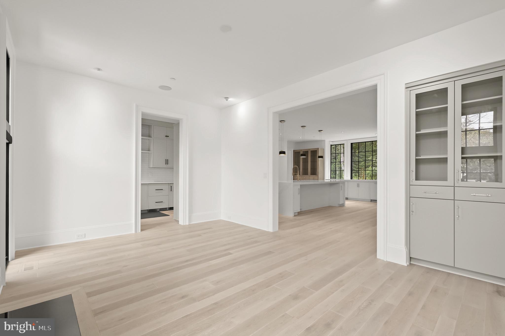 KENWOOD - Residential