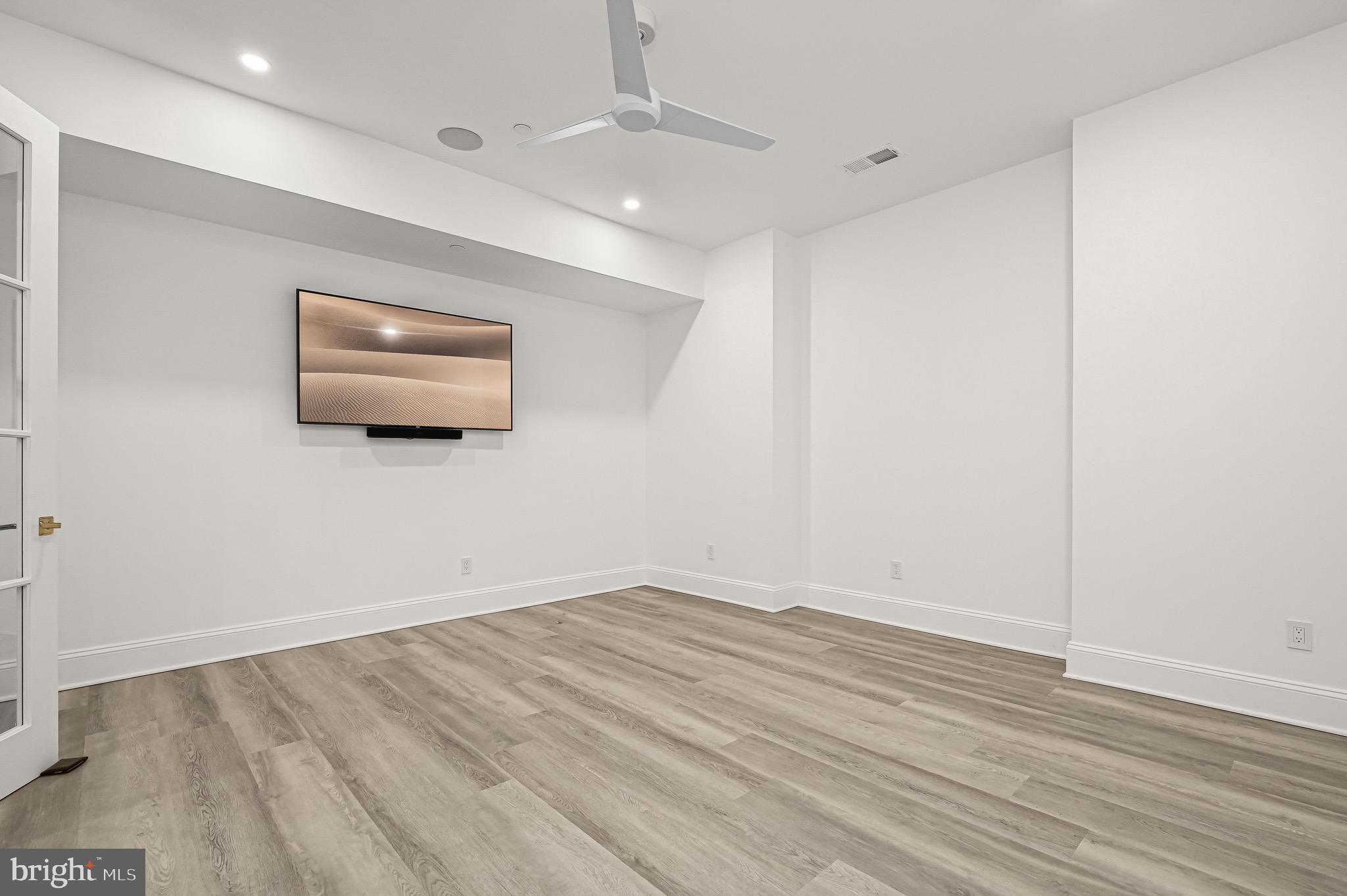 KENWOOD - Residential