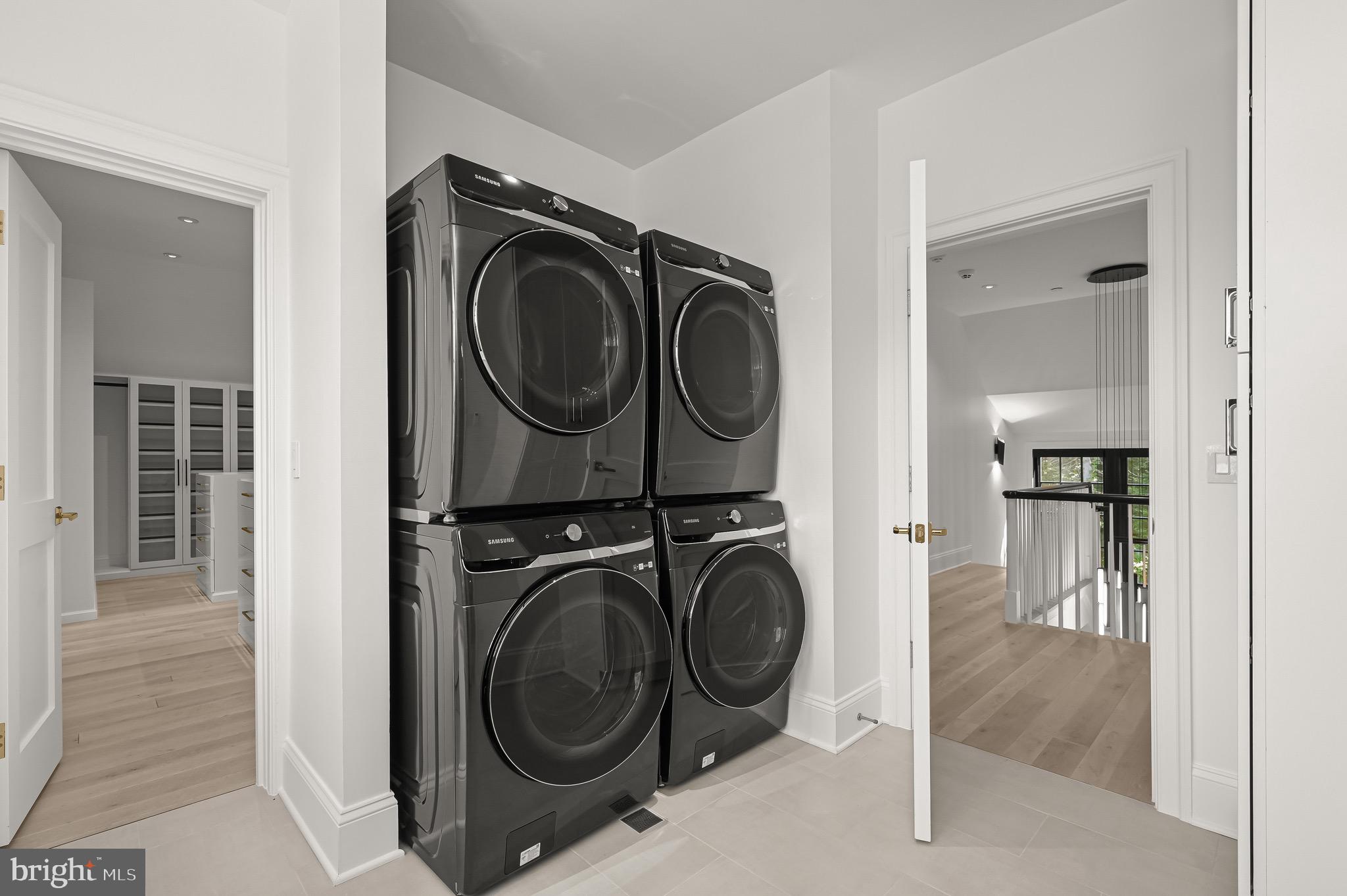 KENWOOD - Residential