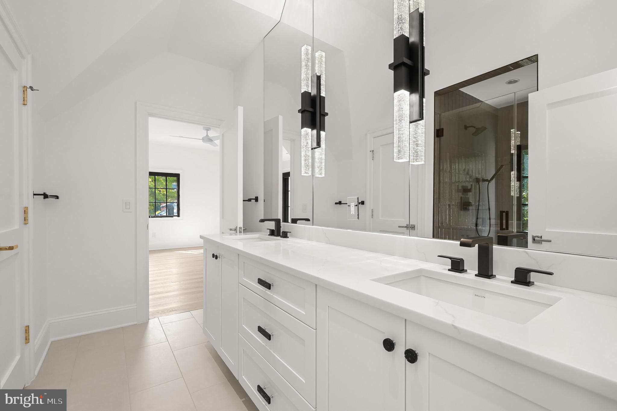 KENWOOD - Residential