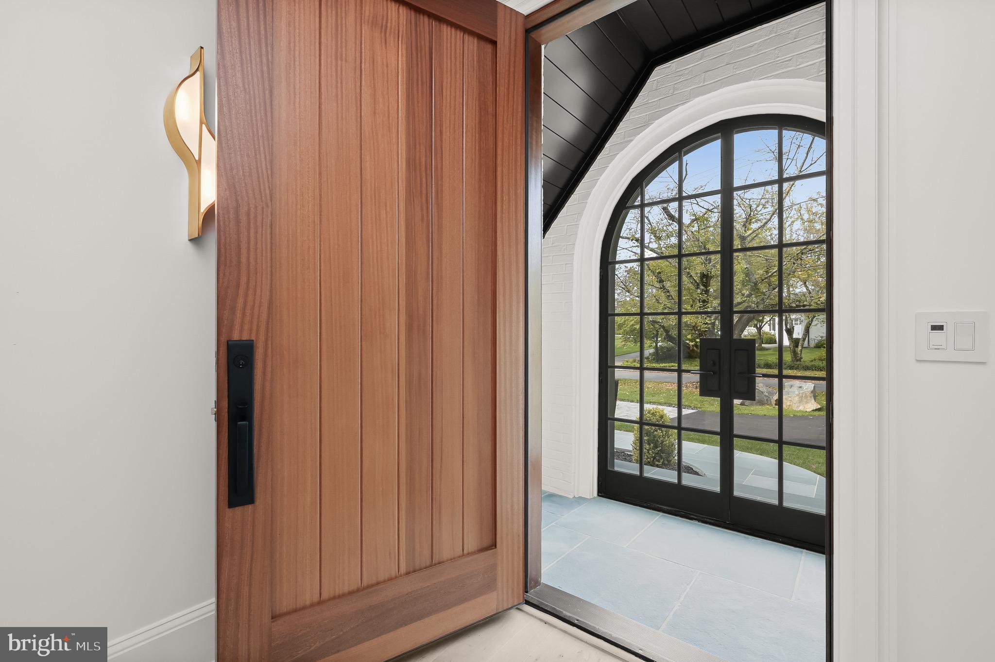 KENWOOD - Residential