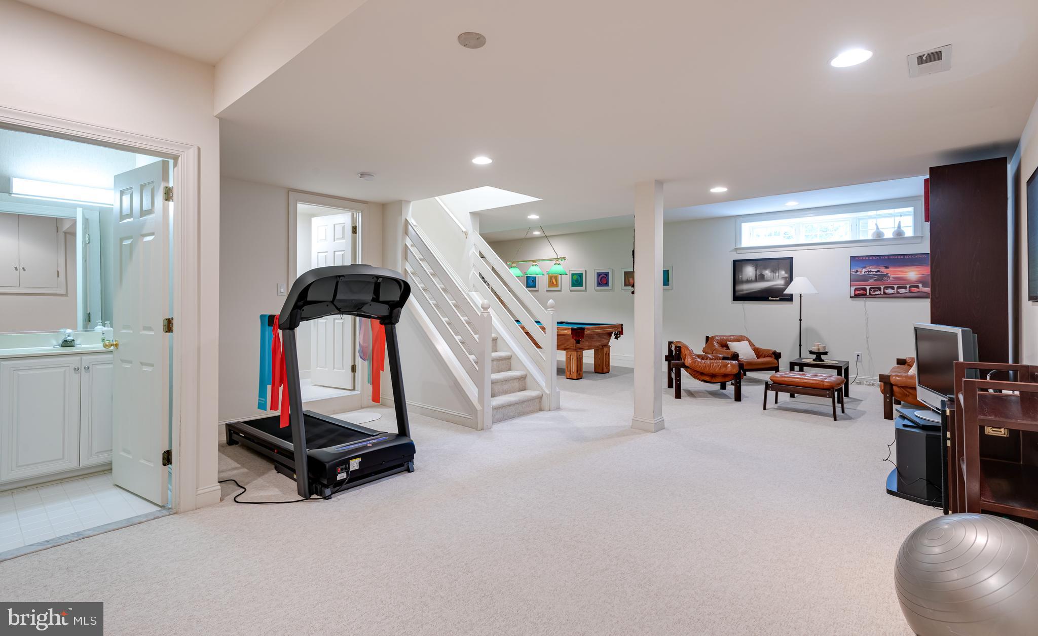 TREYBURN - Residential