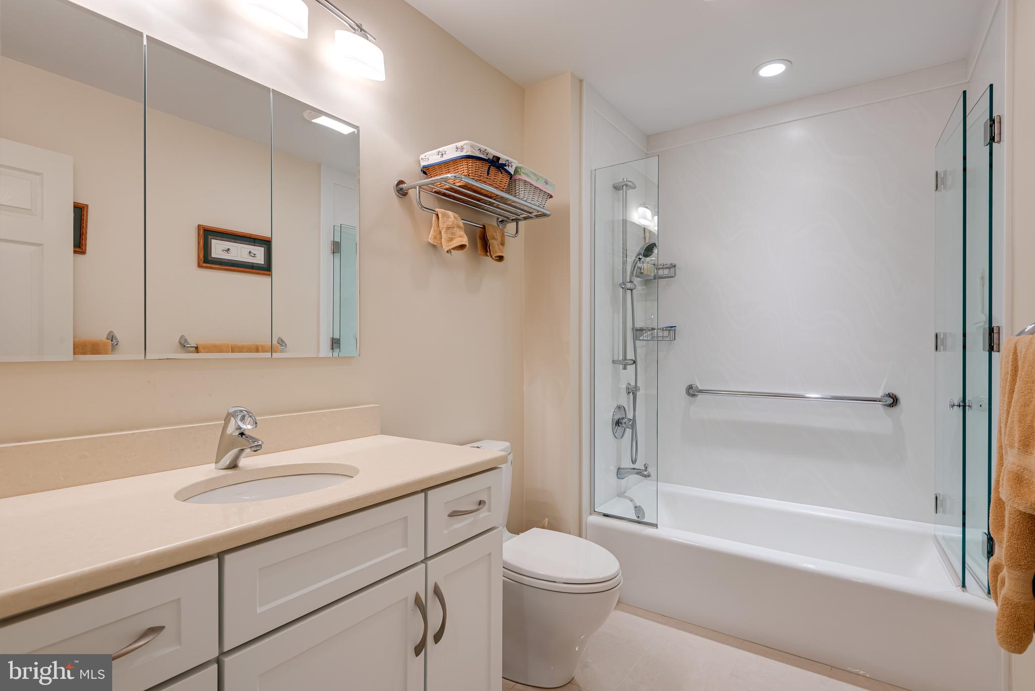 TREYBURN - Residential