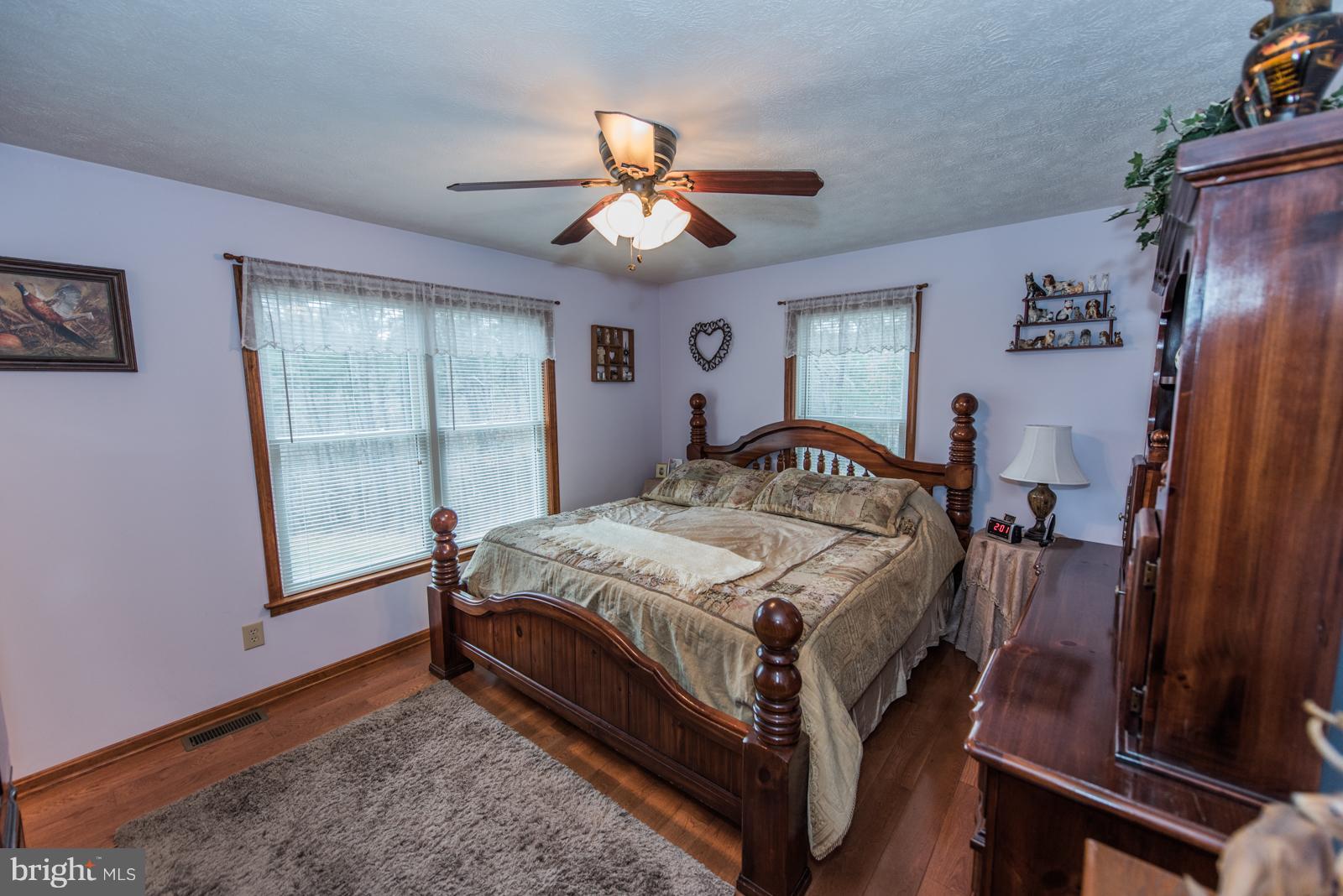 DRY RUN ACRES - Residential