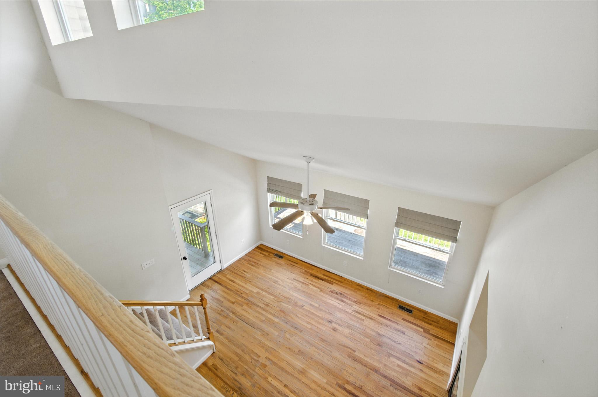 BAY HIGHLANDS - Residential Lease