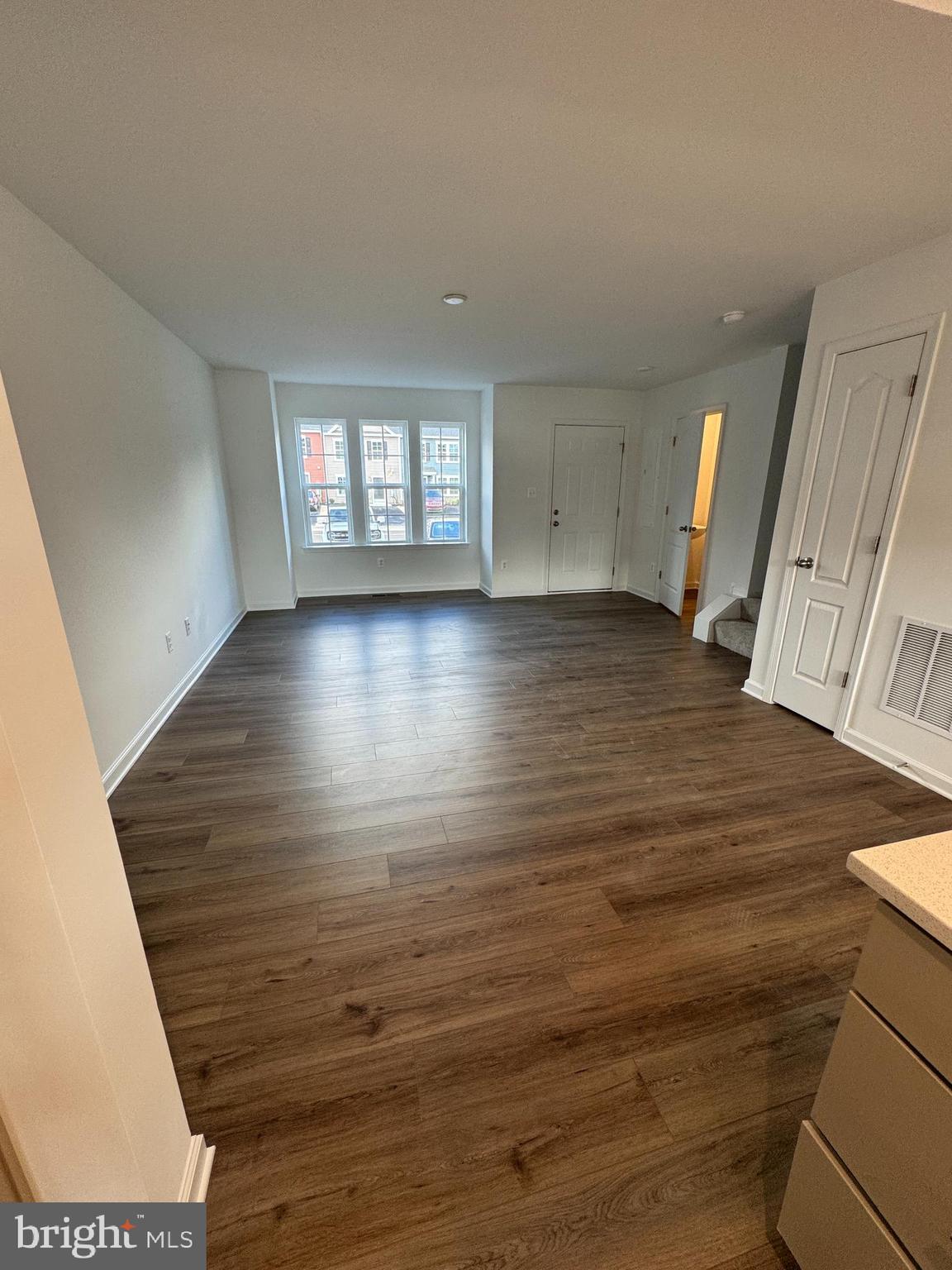 WHISPERING PINES - Residential Lease