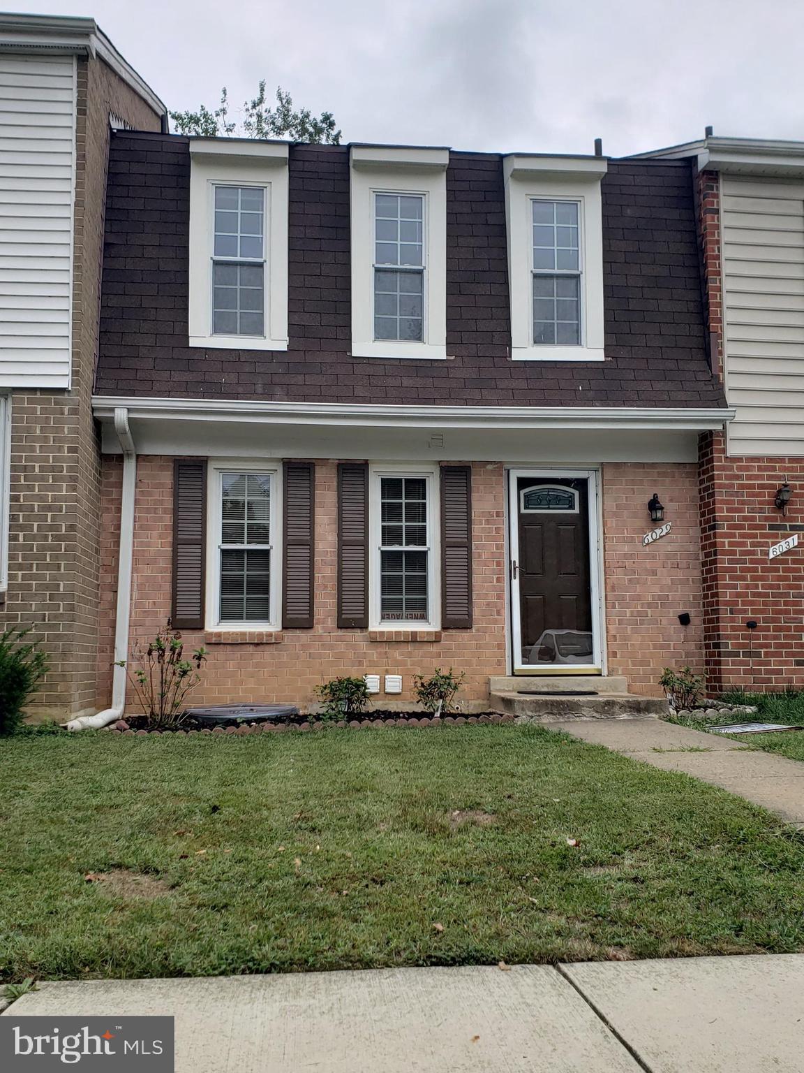 BURKE STATION SQUARE - Residential