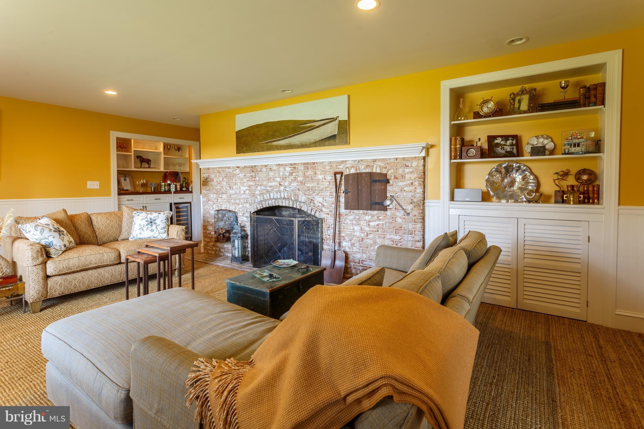 GREEN COVE - Residential