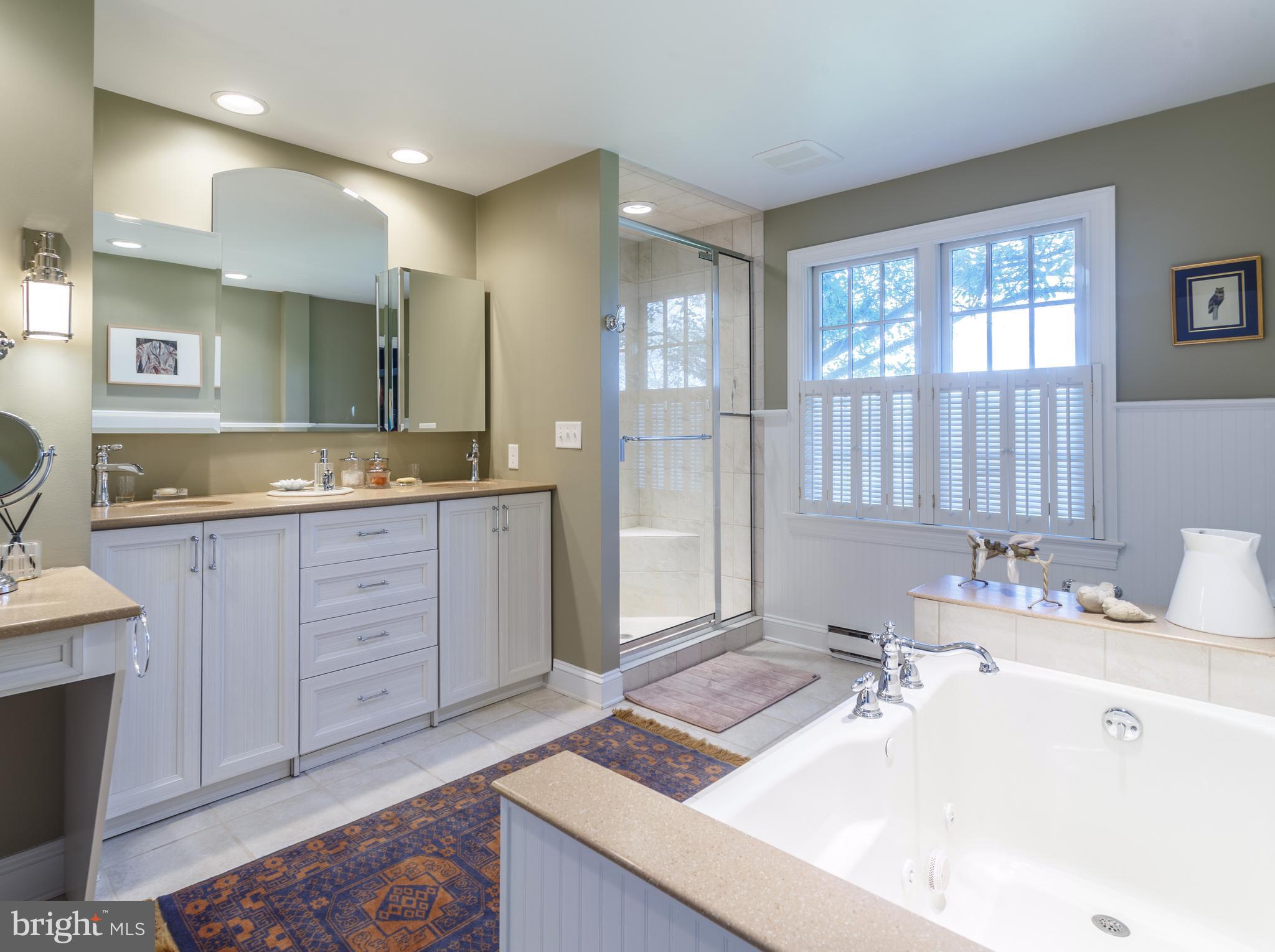 GREEN COVE - Residential