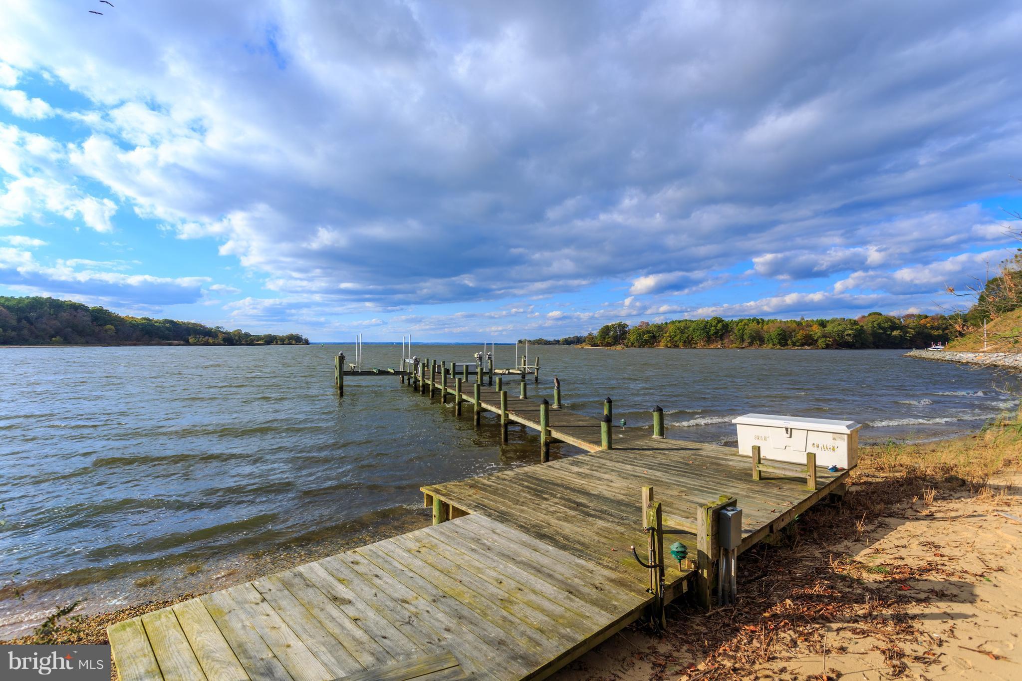 GREEN COVE - Residential