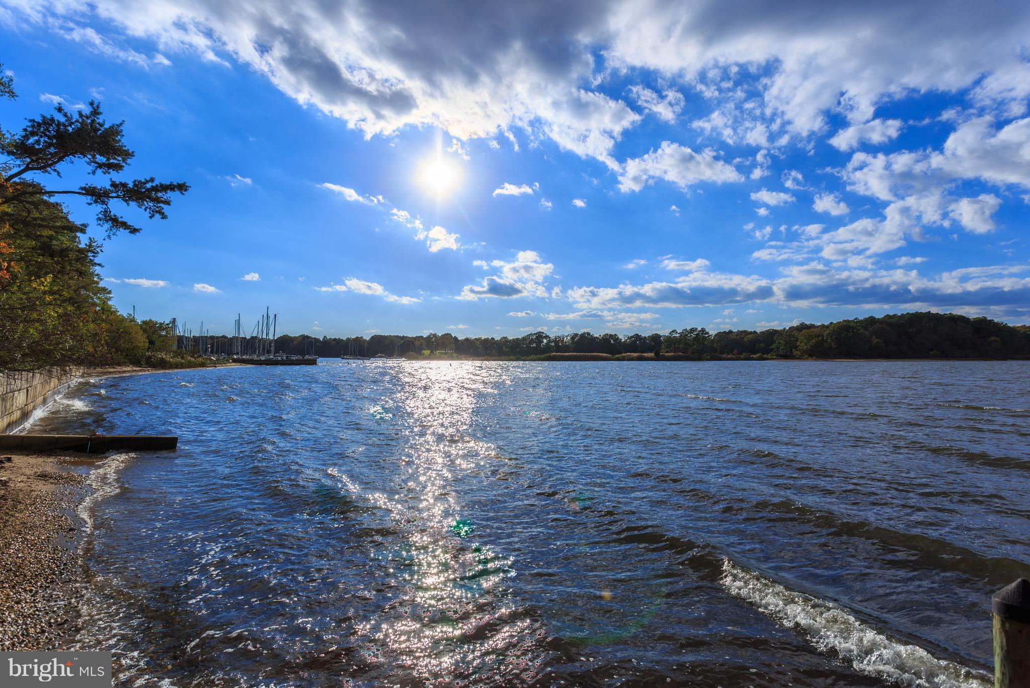 GREEN COVE - Residential