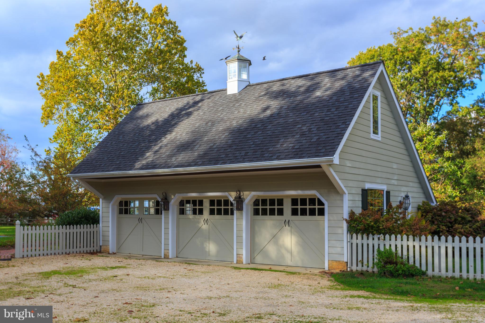 GREEN COVE - Residential