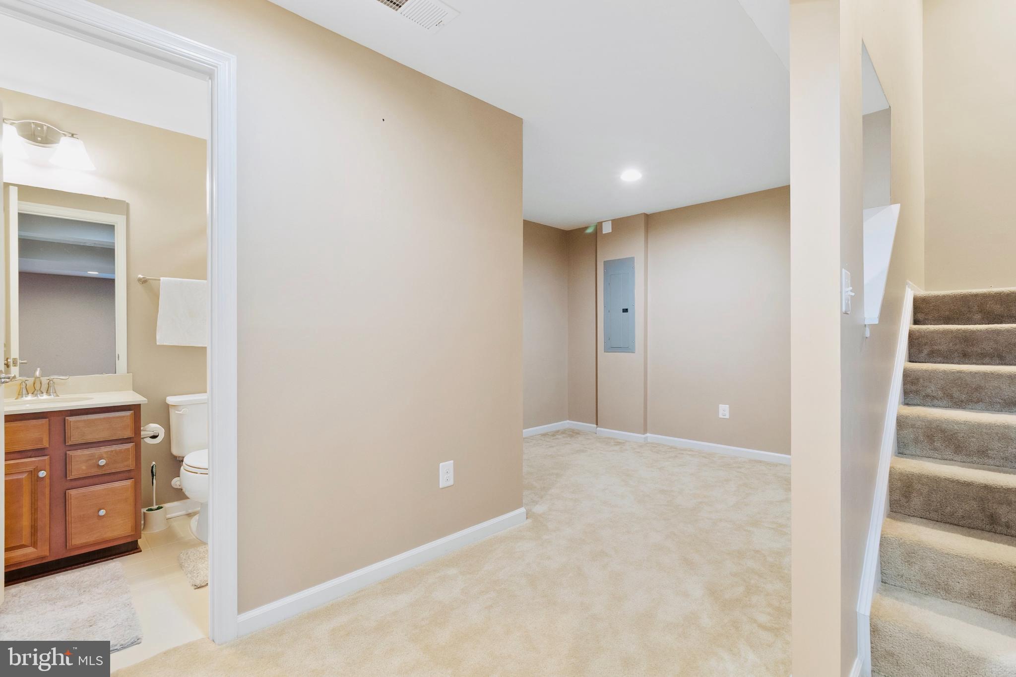 EAGLES POINTE CARDINAL VIEW - Residential