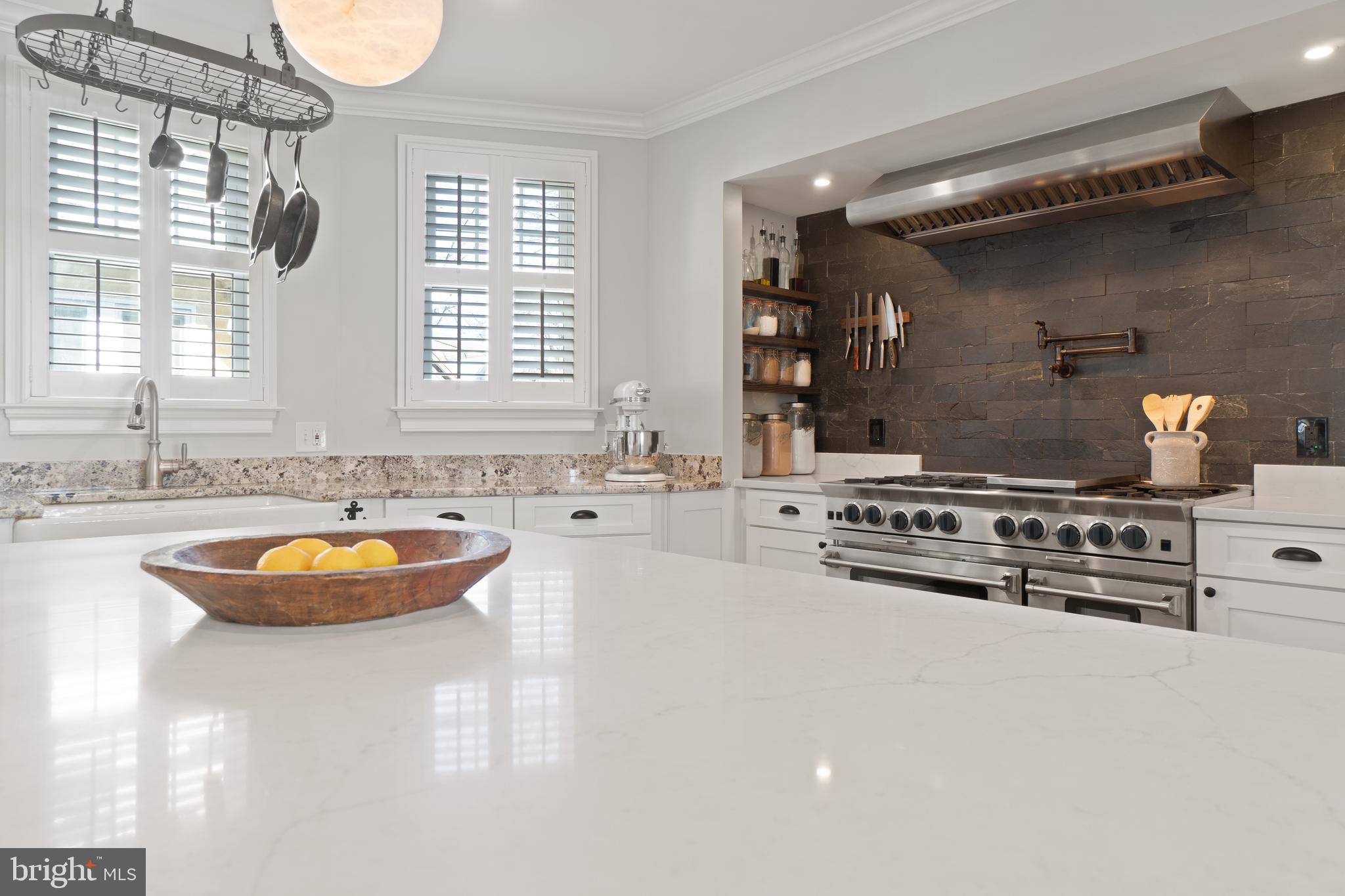 HOMEWOOD - Residential