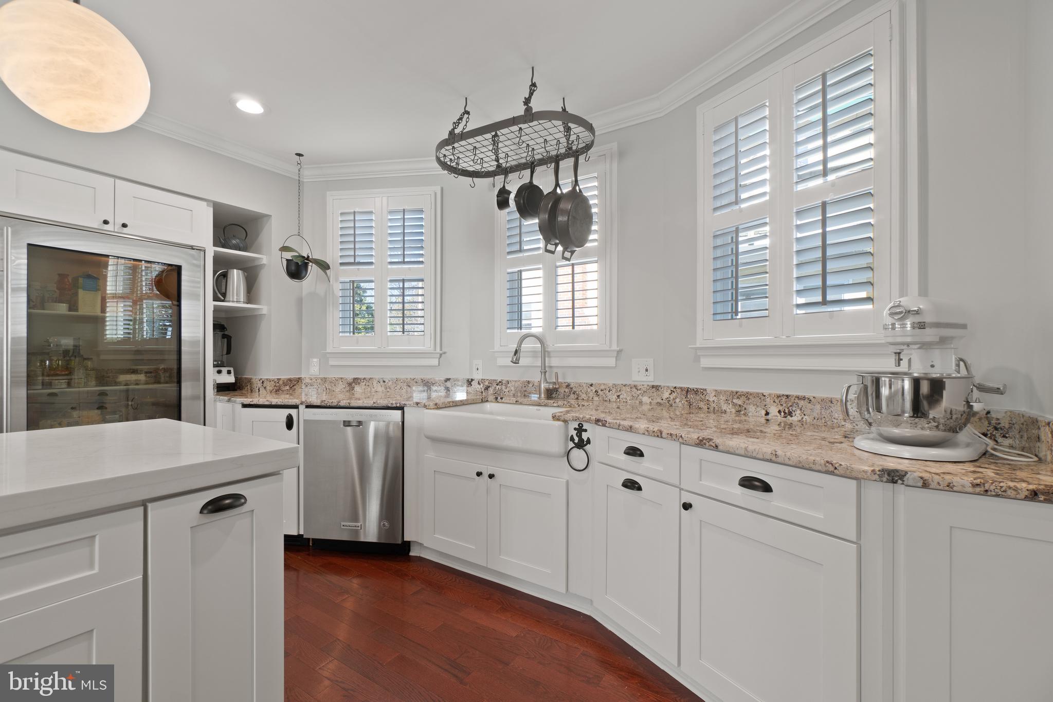 HOMEWOOD - Residential