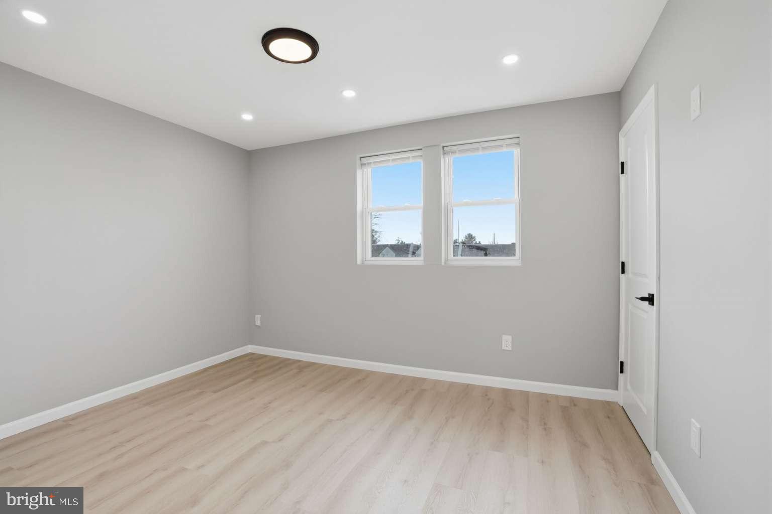 CEDARBROOK - Residential