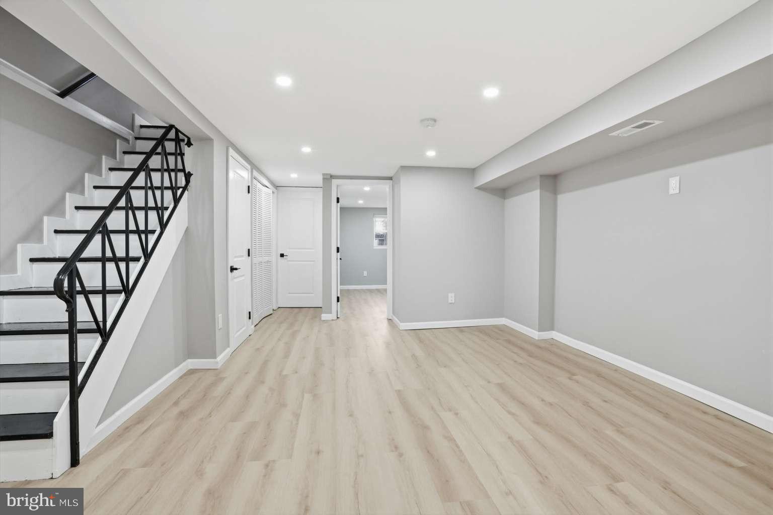 CEDARBROOK - Residential