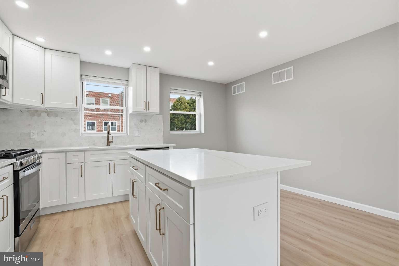 CEDARBROOK - Residential