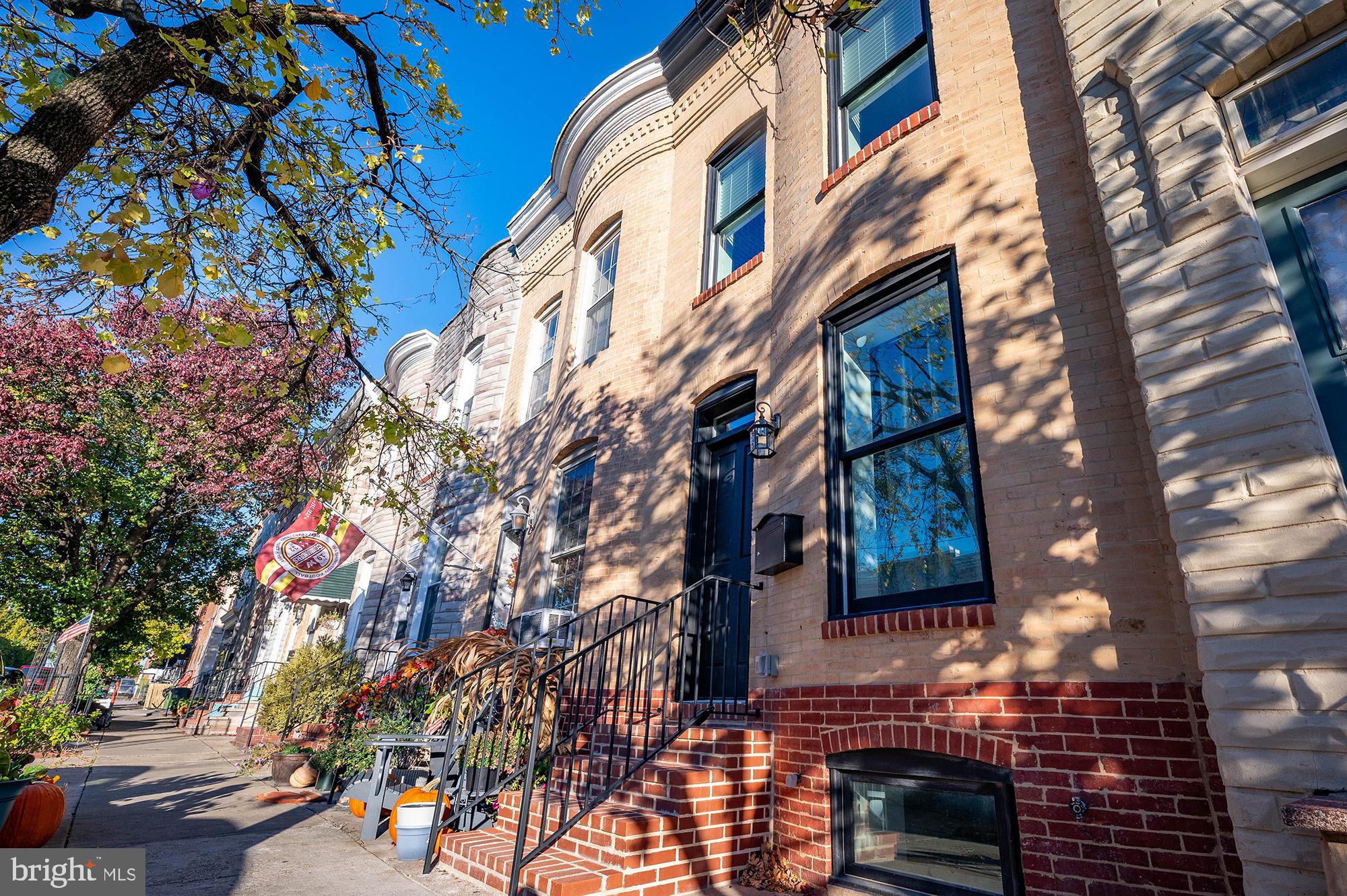 LOCUST POINT - Residential