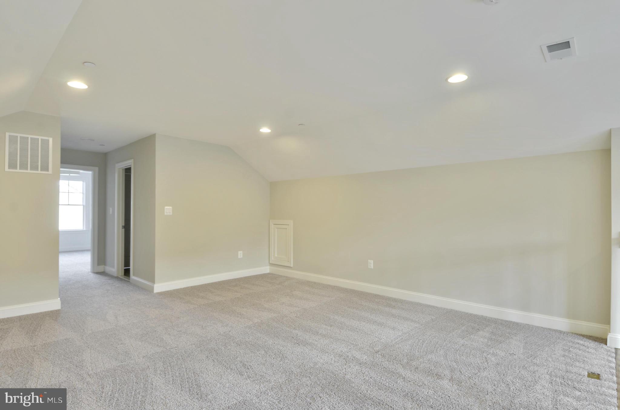 BRADMOOR - Residential
